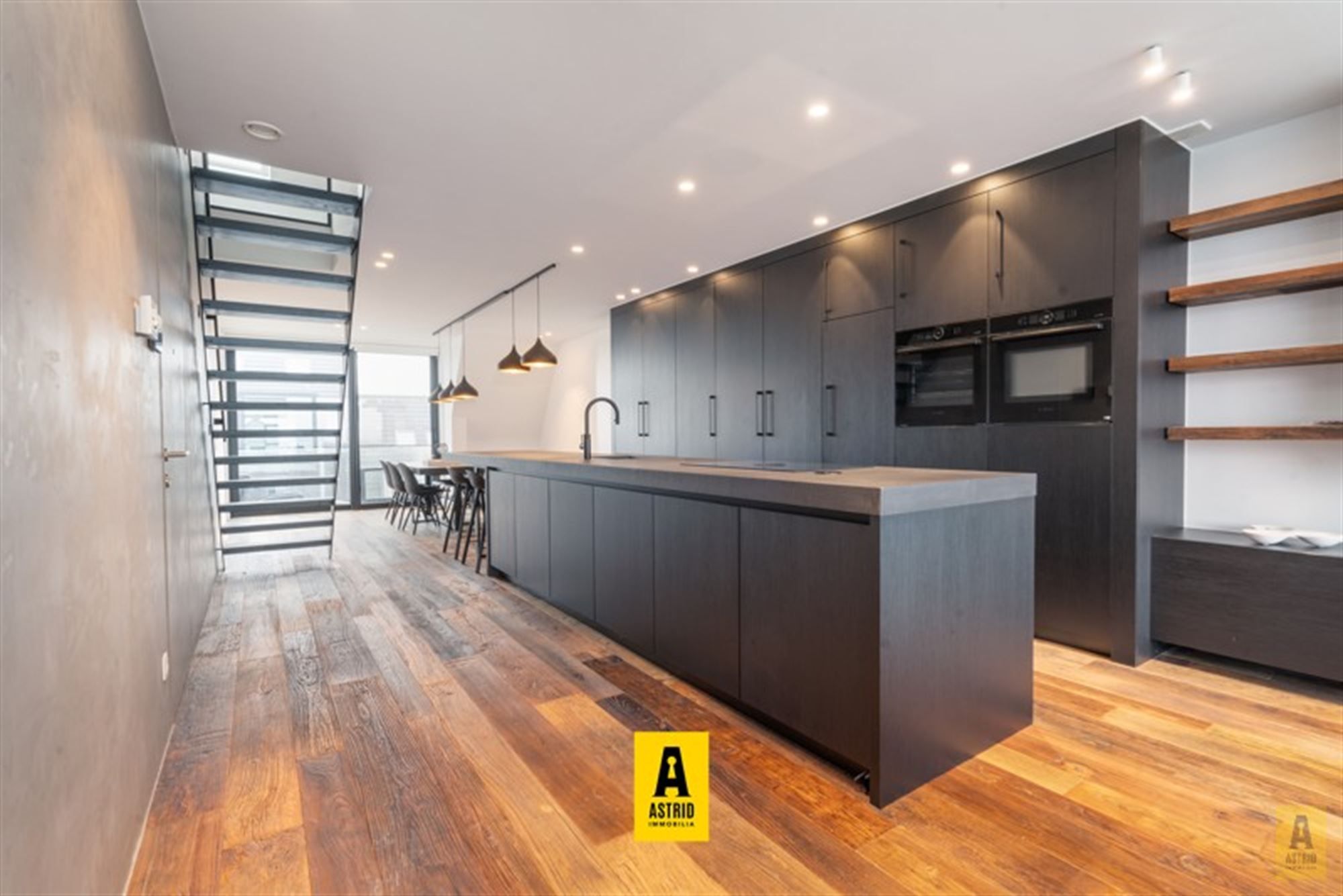 Luxueus duplexappartement met schitterende open zichten! foto 9