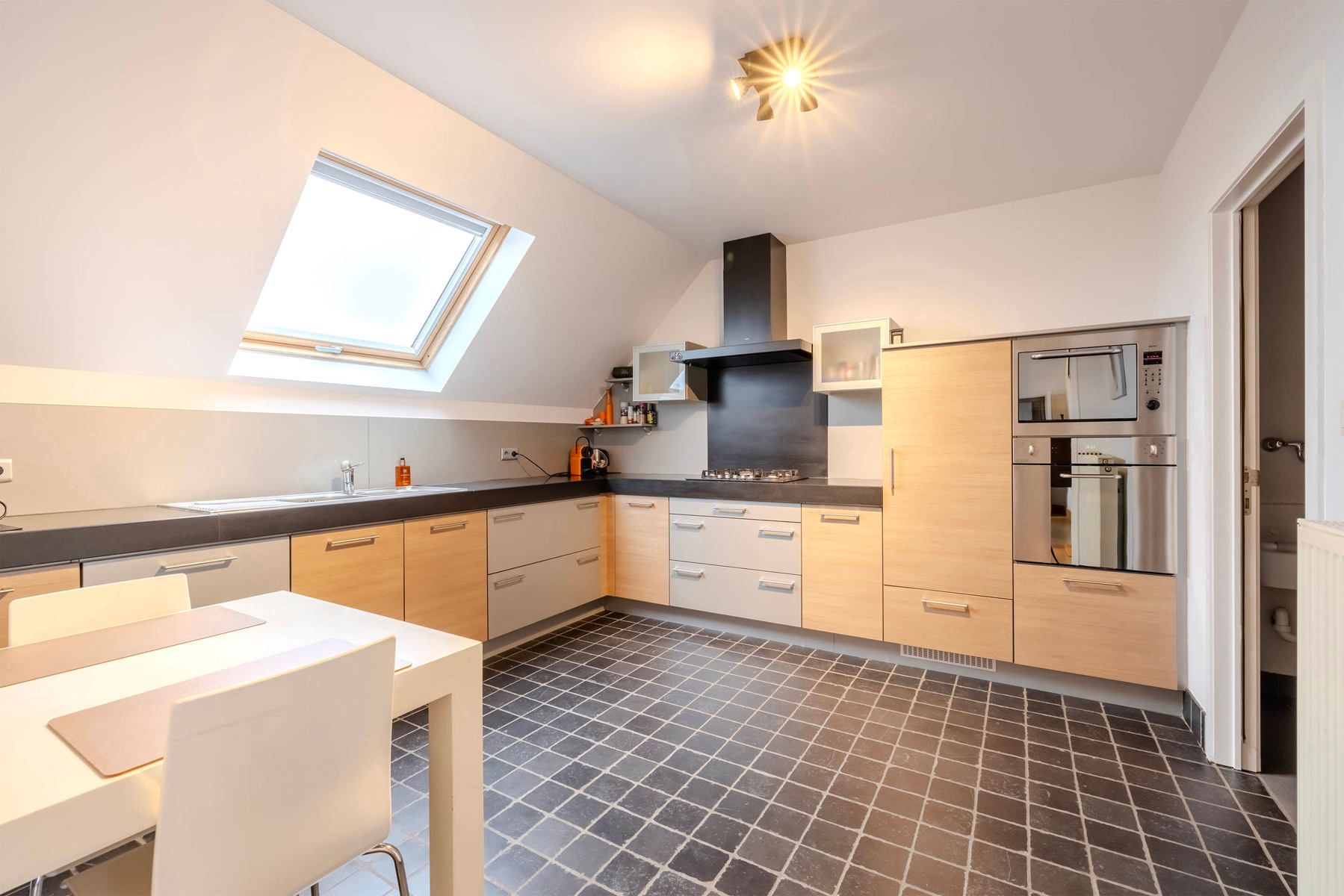 Groot dakappartement met ruim terras foto 9