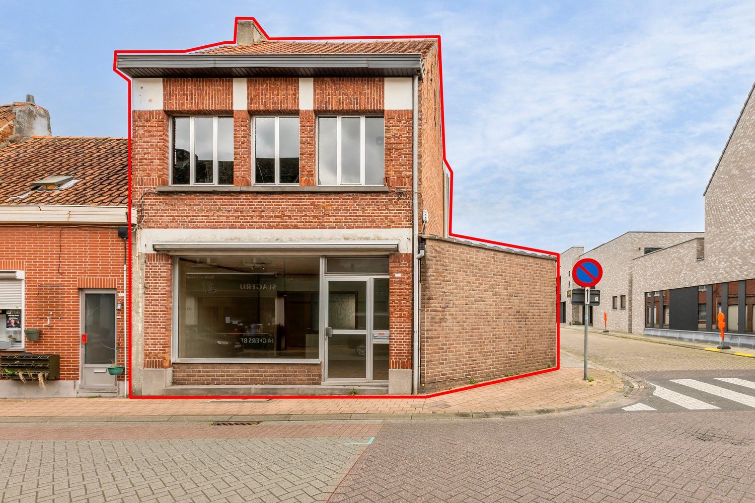 Woning met mogelijkheid tot handelsruimte foto 2