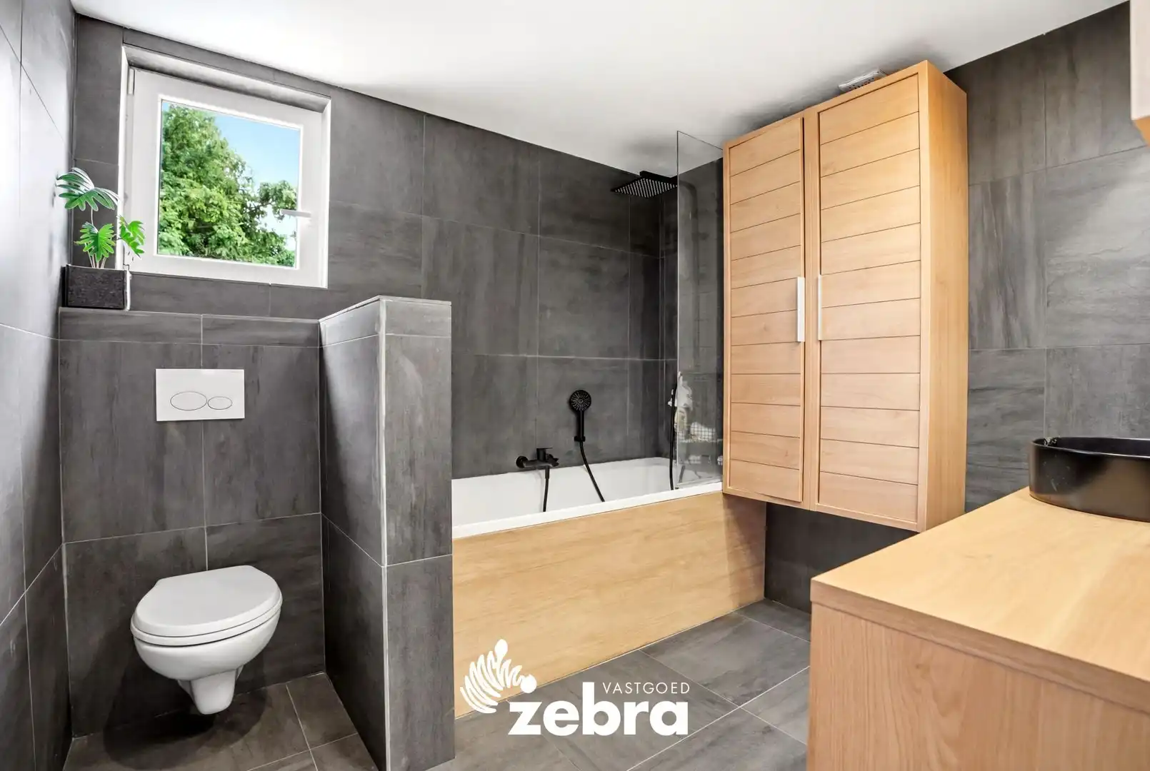 Instapklare woning met 3 slaapkamers in Roeselare! foto 14