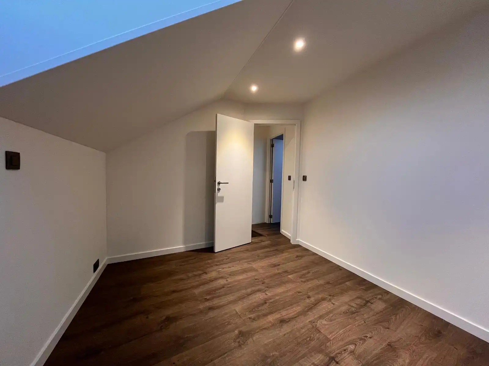 Instapklare woning met 3 slpks nabij station Tienen foto 16