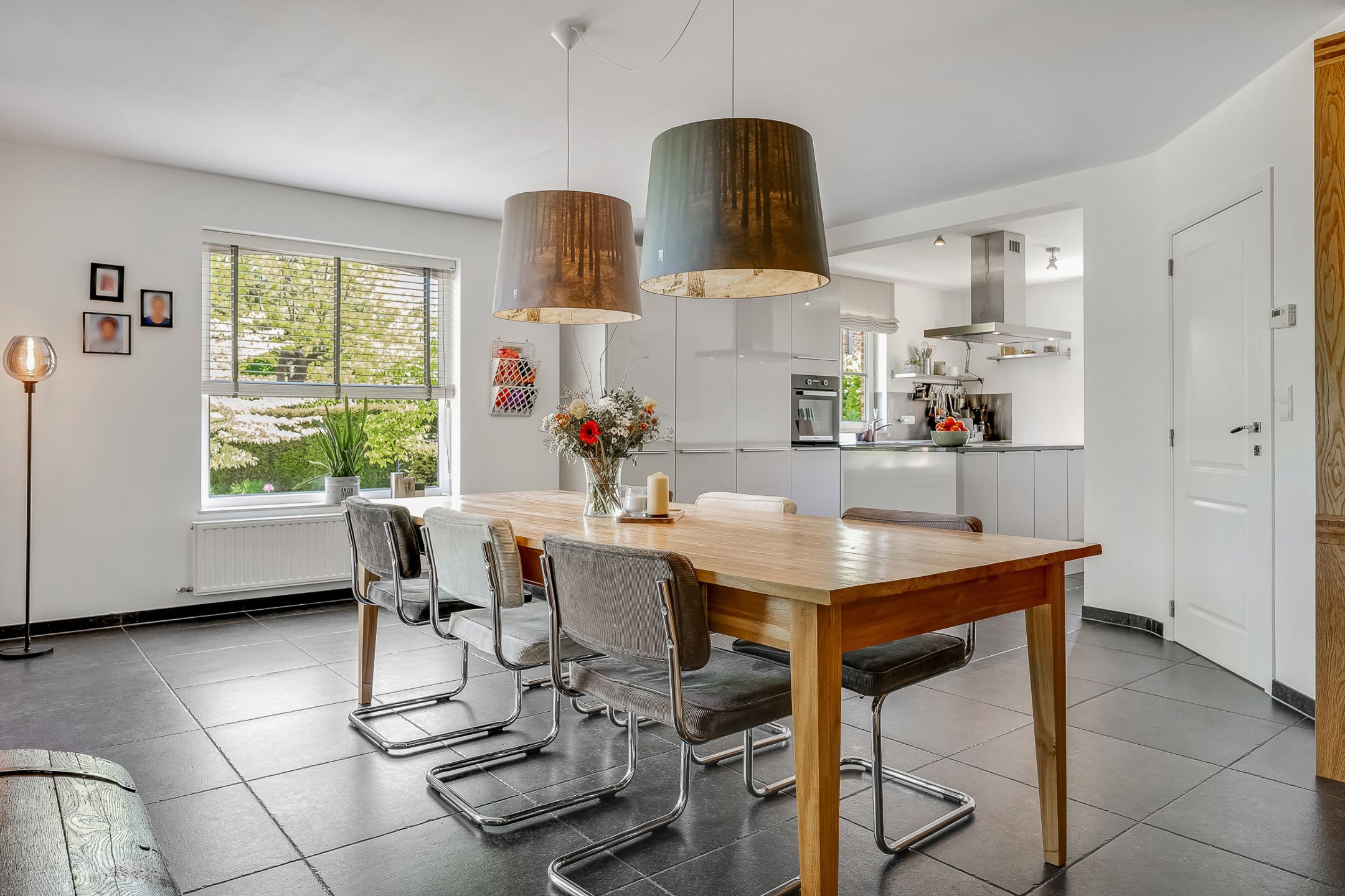 Instapklare woning met tuingerichte aanbouw foto 11