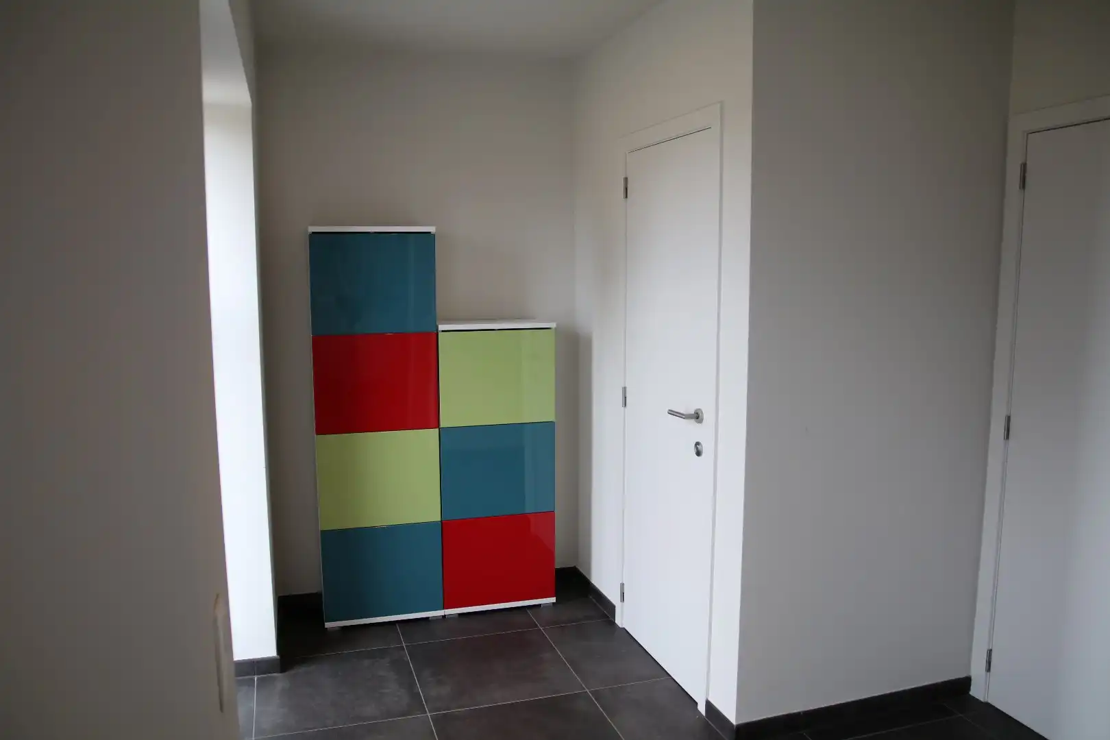 Woning te huur met 3 slaapkamers, terras, tuin en tuinhuis foto 3