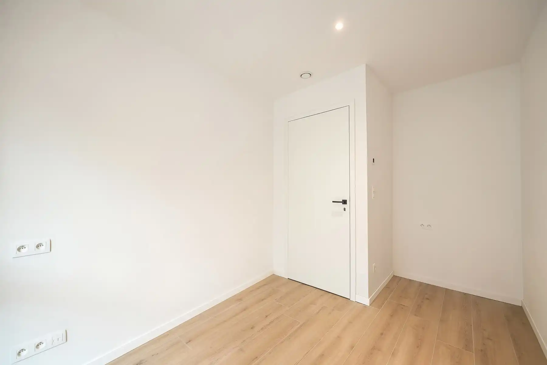 Nieuwbouw appartement in centrum Stabroek foto 11