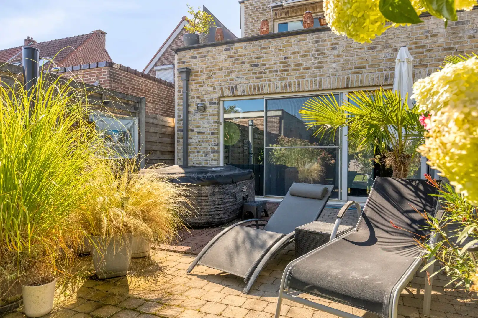 Mooie bel-etage woning van 234 m² bew.opp. op 344 m² grond. foto 26