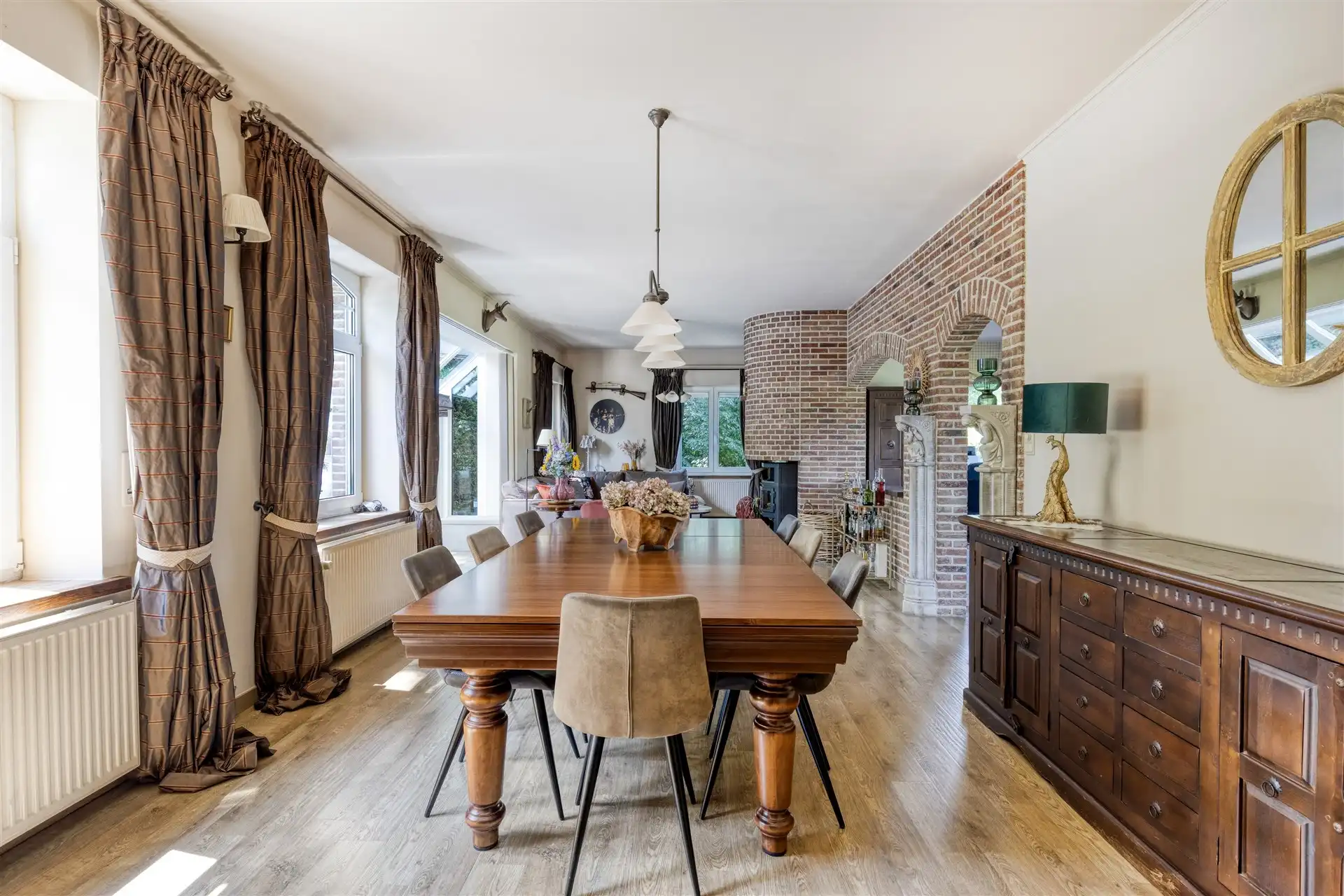 Exclusief gelegen villa op 3.970 m² in Sint-Lievens-Houtem foto 5