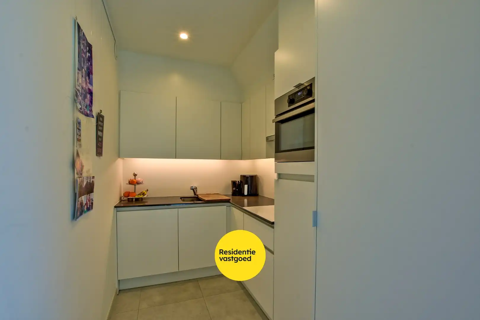 Luxueuze assistentieflat (89m² + 5m² terras) met 2 slaapkamers te Nieuwpoort.  foto 7