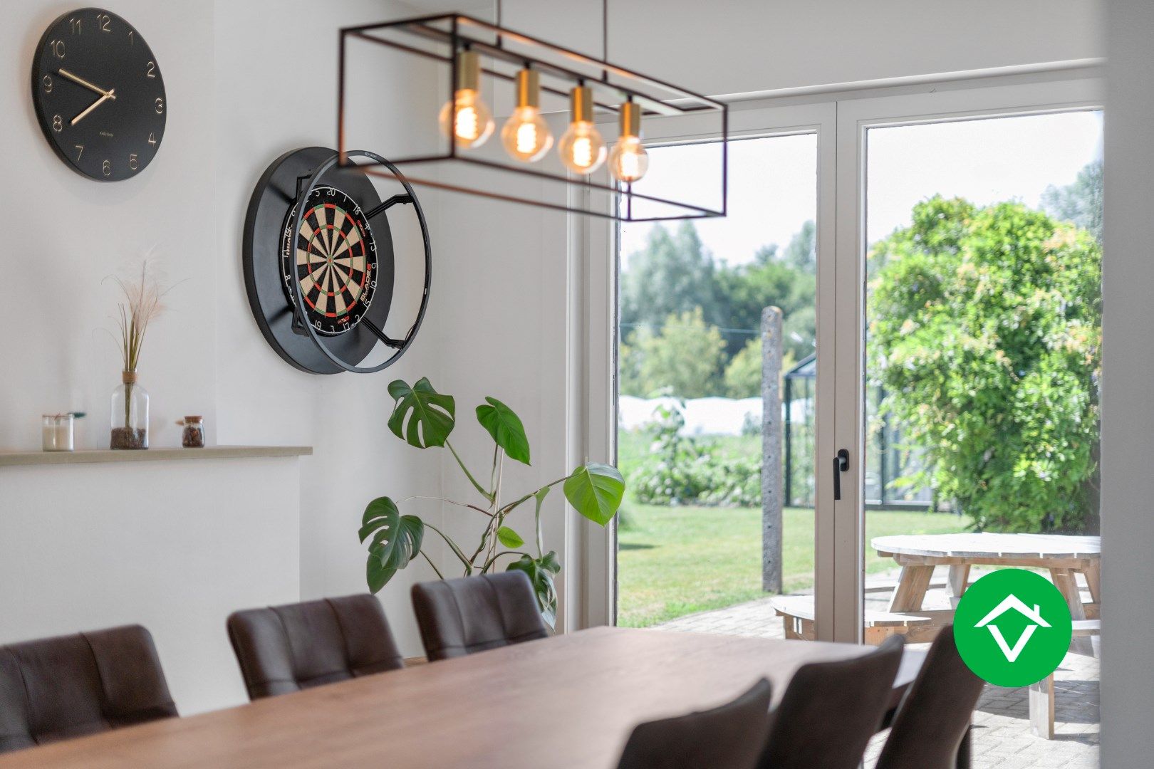 Volledig gerenoveerde alleenstaande woning in Izenberge foto 8