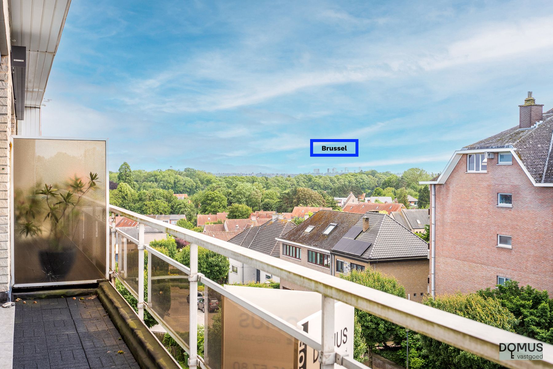 Prachtig lichtrijk appartement met adembenemend uitzicht foto 9