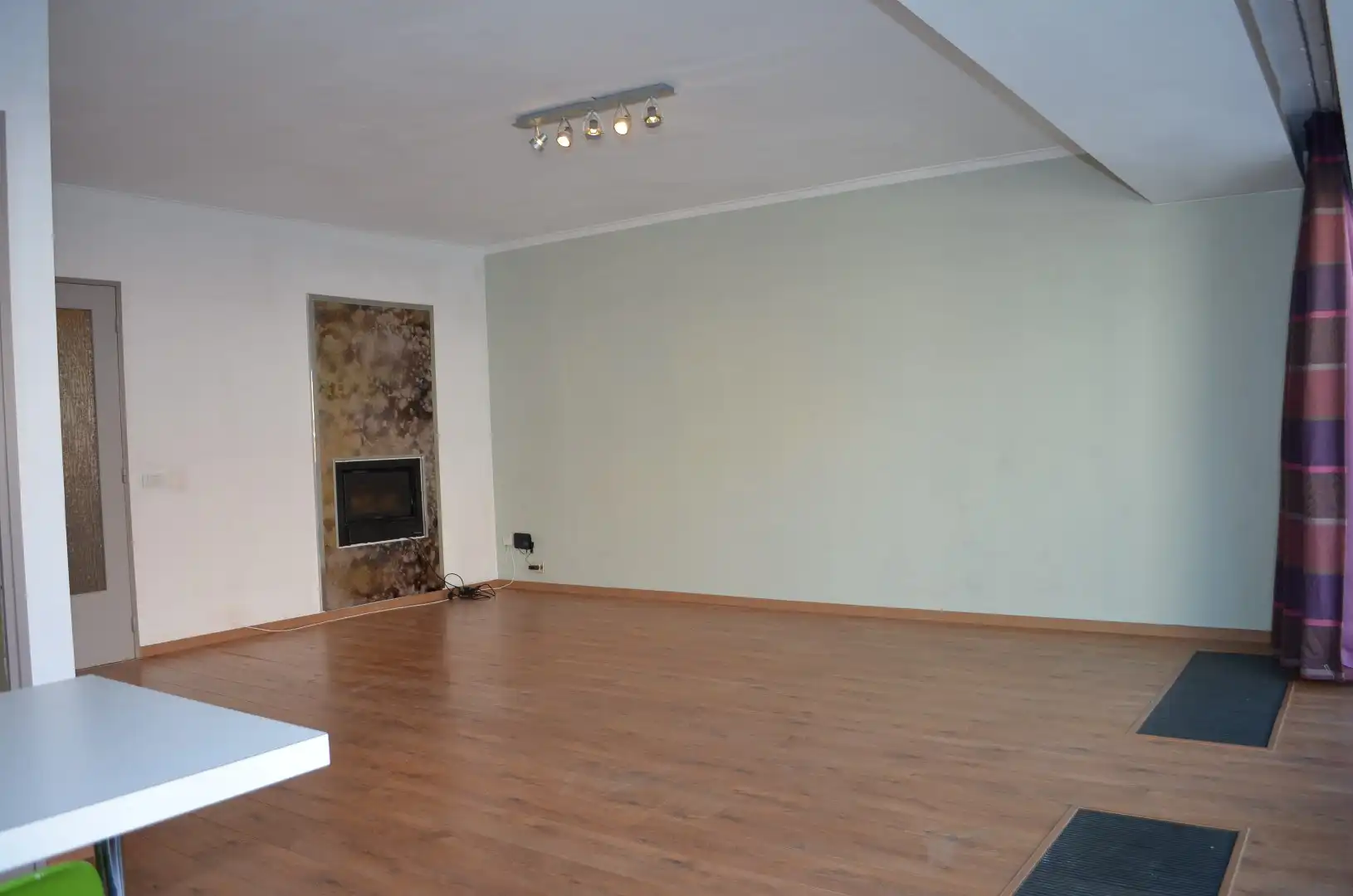 Domaine "Sites de la Loire" - Appartement met twee slaapkamers, ruim terras en private kelder. foto 4