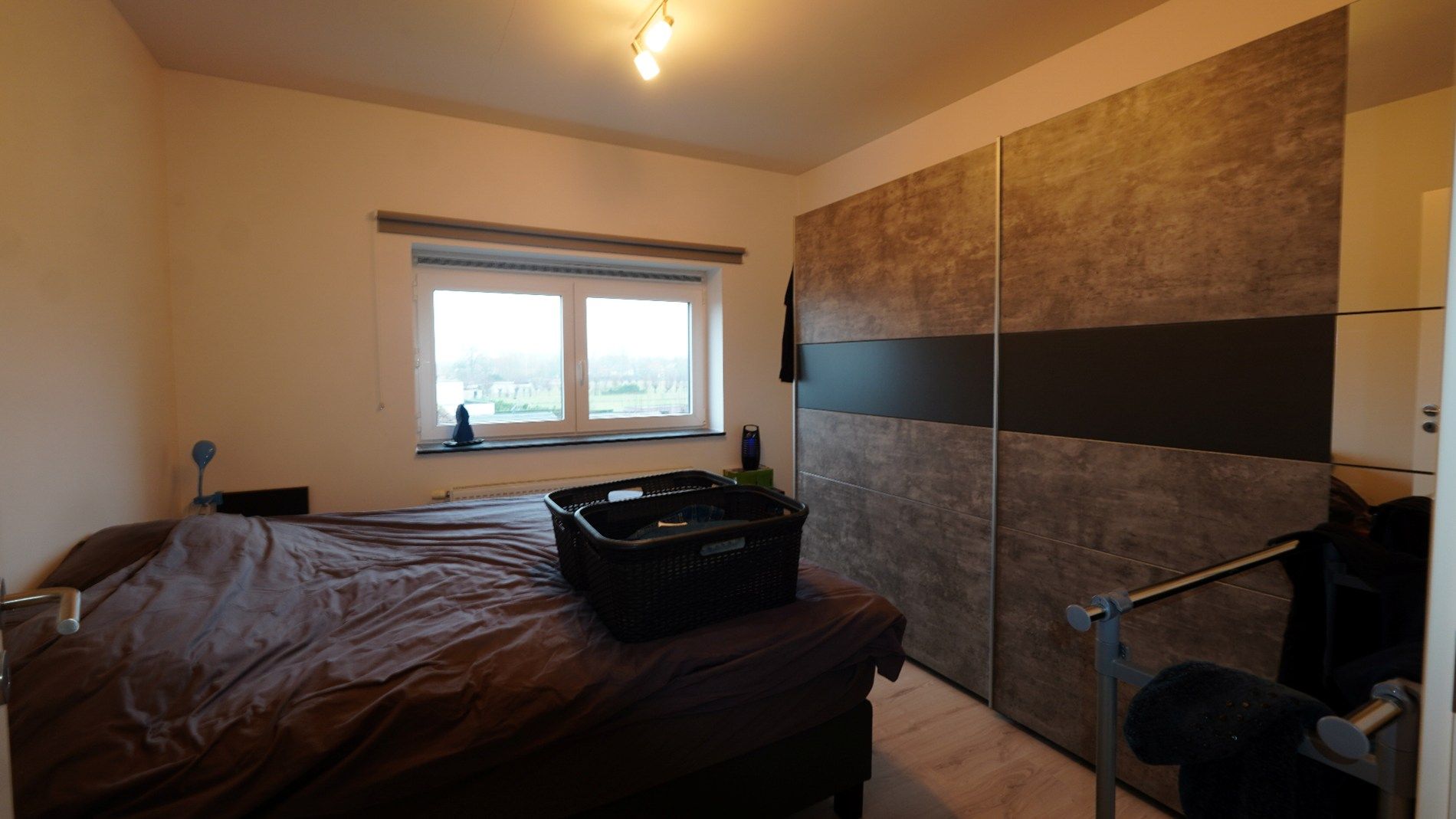 Energiezuinige bel-etage te Waasmunster met ruim terras en garage  foto 5