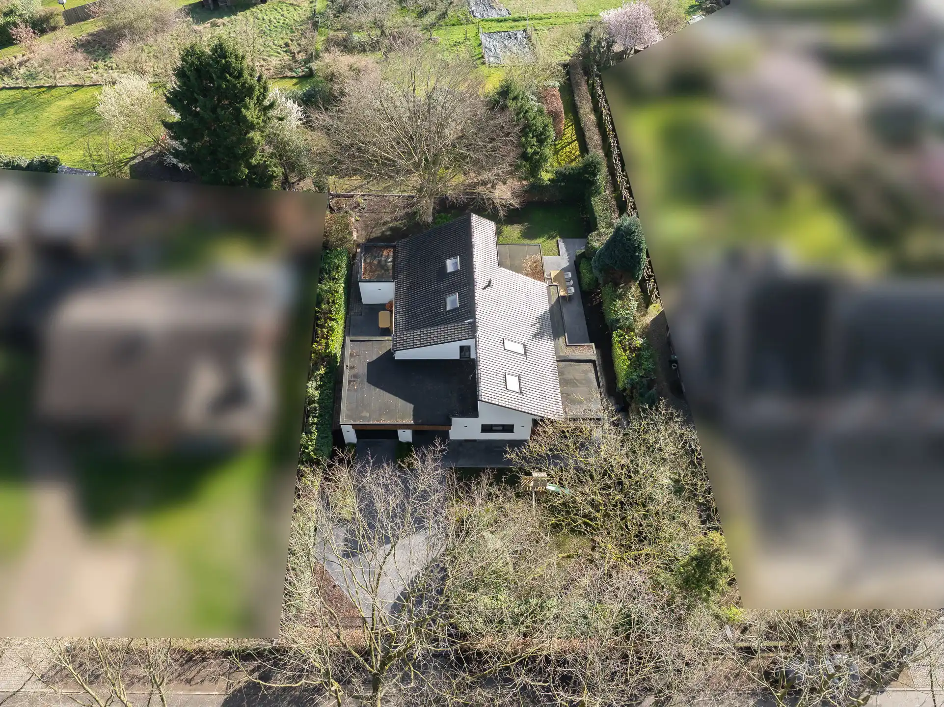 Een designparel in het groen met prachtige buiten bar foto {{pictureIndex}}