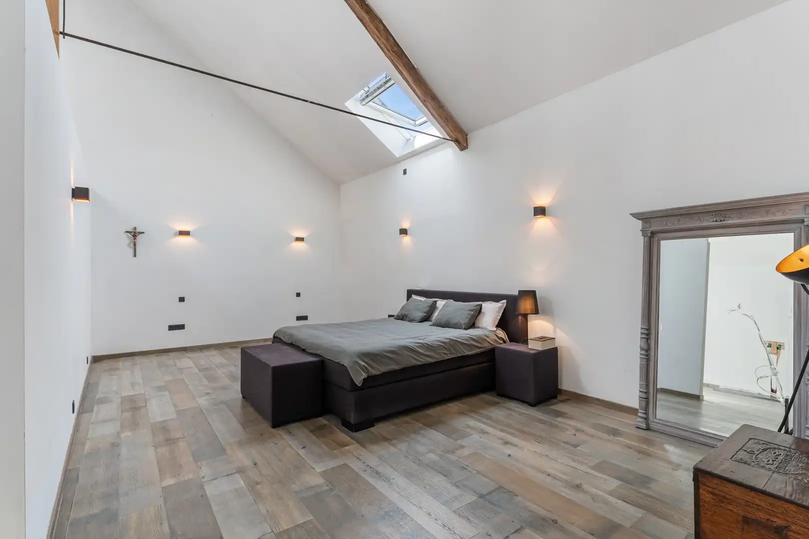 Karaktervolle gerenoveerde hoeve met 576 m² woonoppervlakte op 28a 02ca in Landen-Walshoutem. foto 35