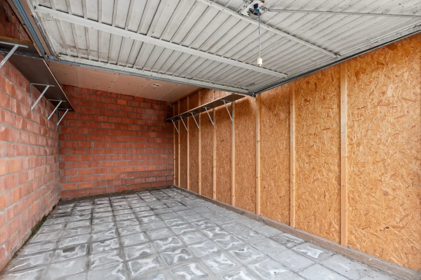 Halfopen woning met tuin en 3 slaapkamers foto 19