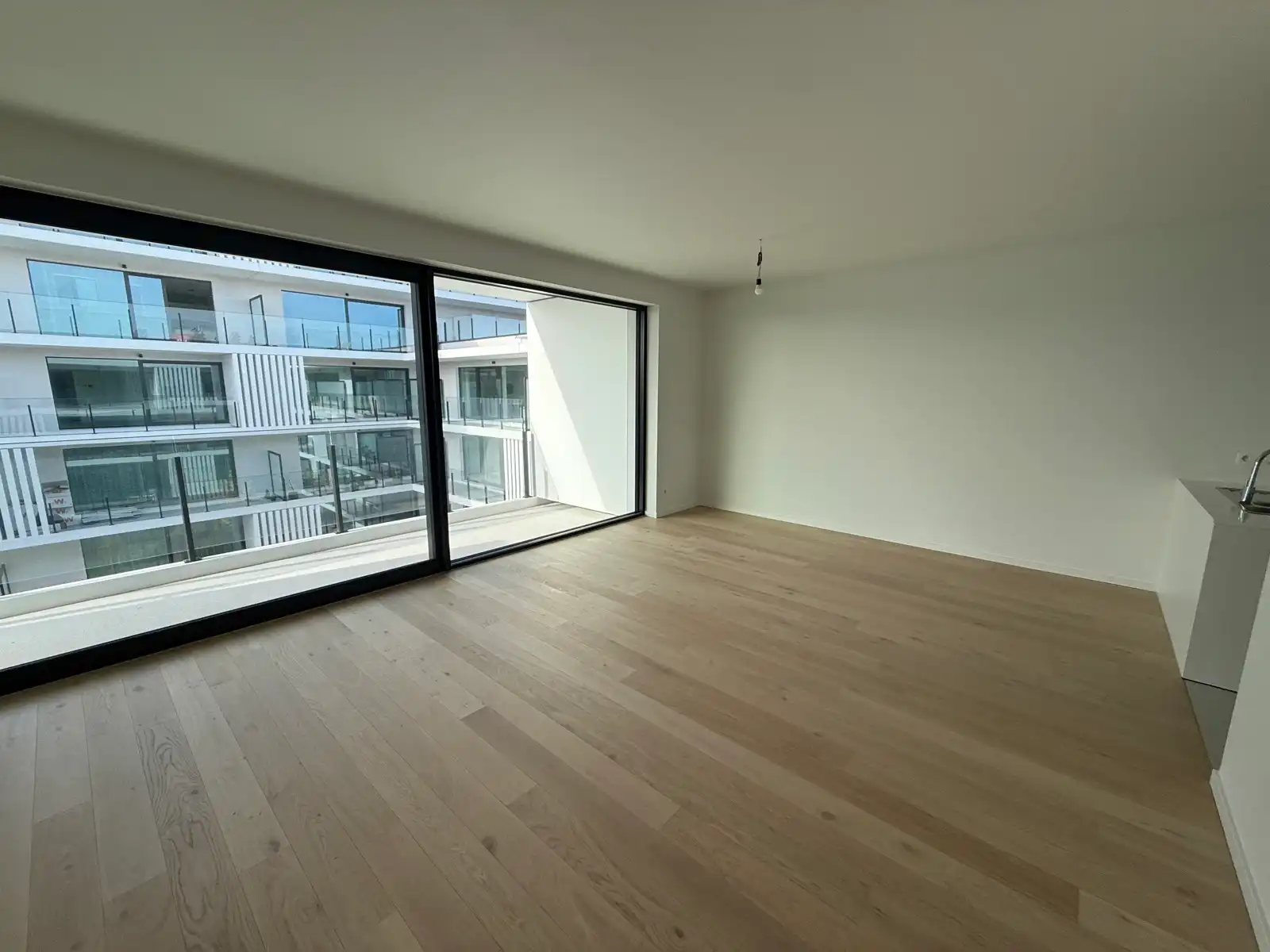 Nieuwbouw appartement met 2 slaapkamers en autostaanplaats foto 4