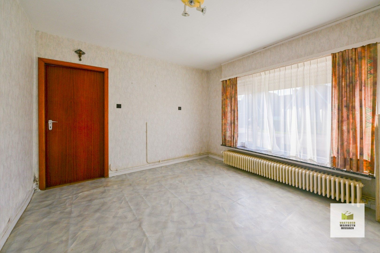 Gelijkvloerse te renoveren of herop te bouwen woning op 811m2 aan bosrand te Hertsberge foto 15