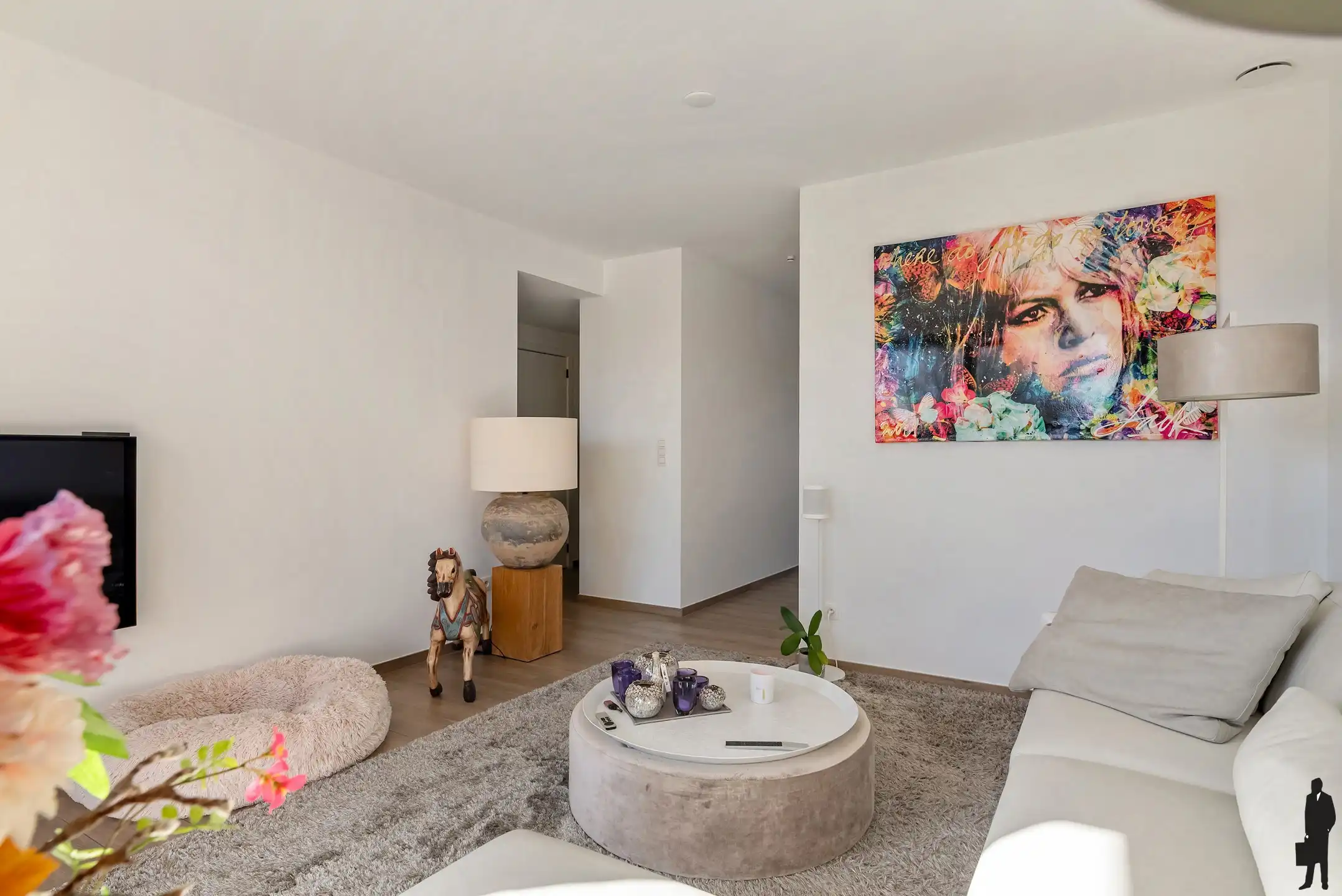 Zeer stijlvol 2 slpk. appartement met 2 staanplaatsen en berging te Hoogstraten - Meer! foto 5