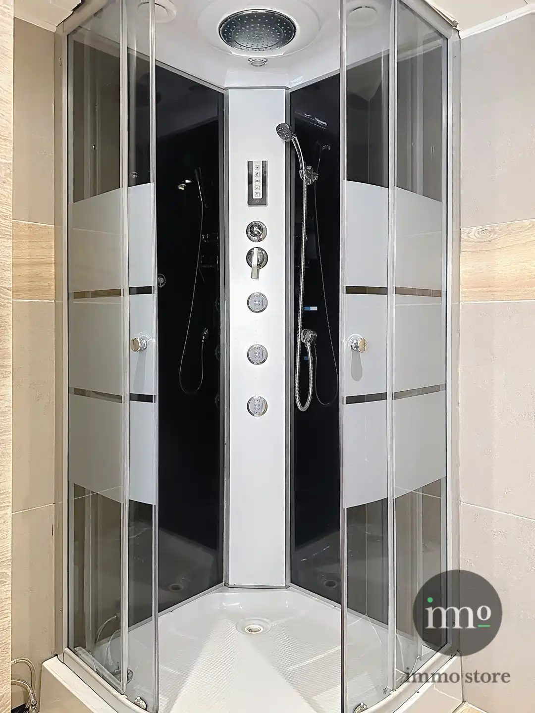 Stevige woning met tuin op rustige ligging in Ternat foto 14