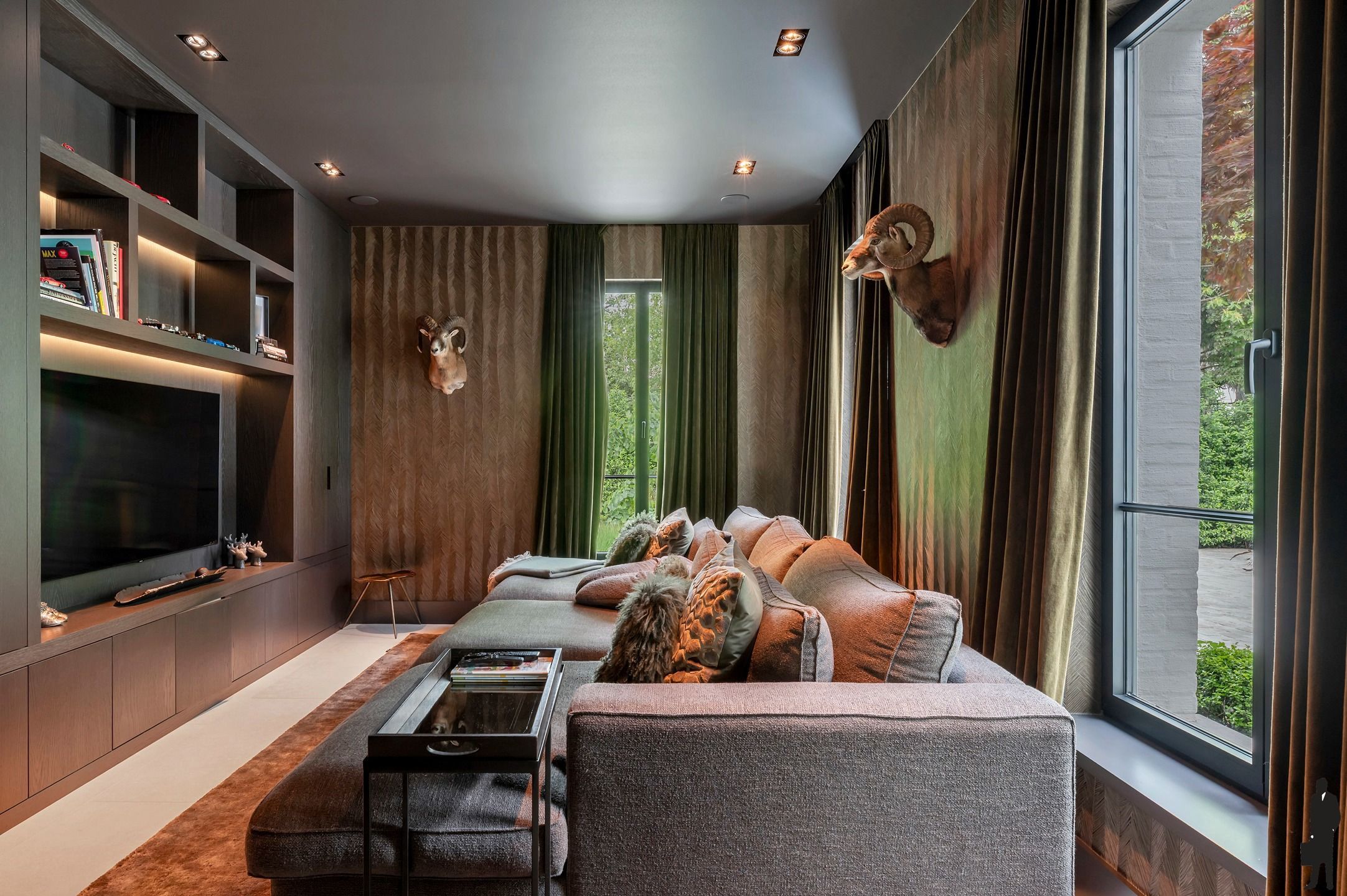 Exclusieve villa met zwembad en bijgebouw op 6.457 m² foto 19