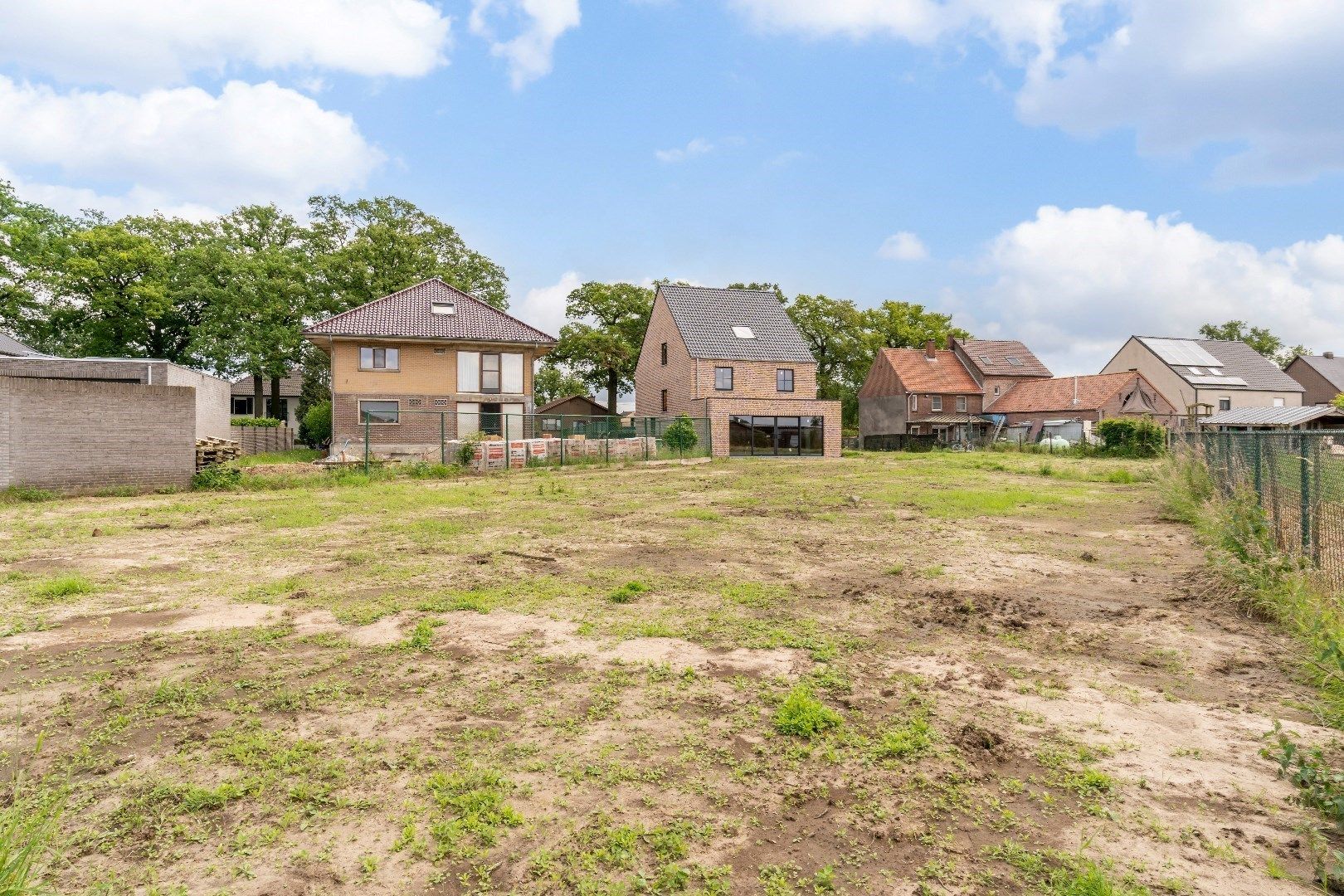 Creëer Uw EIGEN Woonavontuur: 'Casco' pastorijwoning in halfopen bebouwing op een perceel van 10a77ca! foto 42