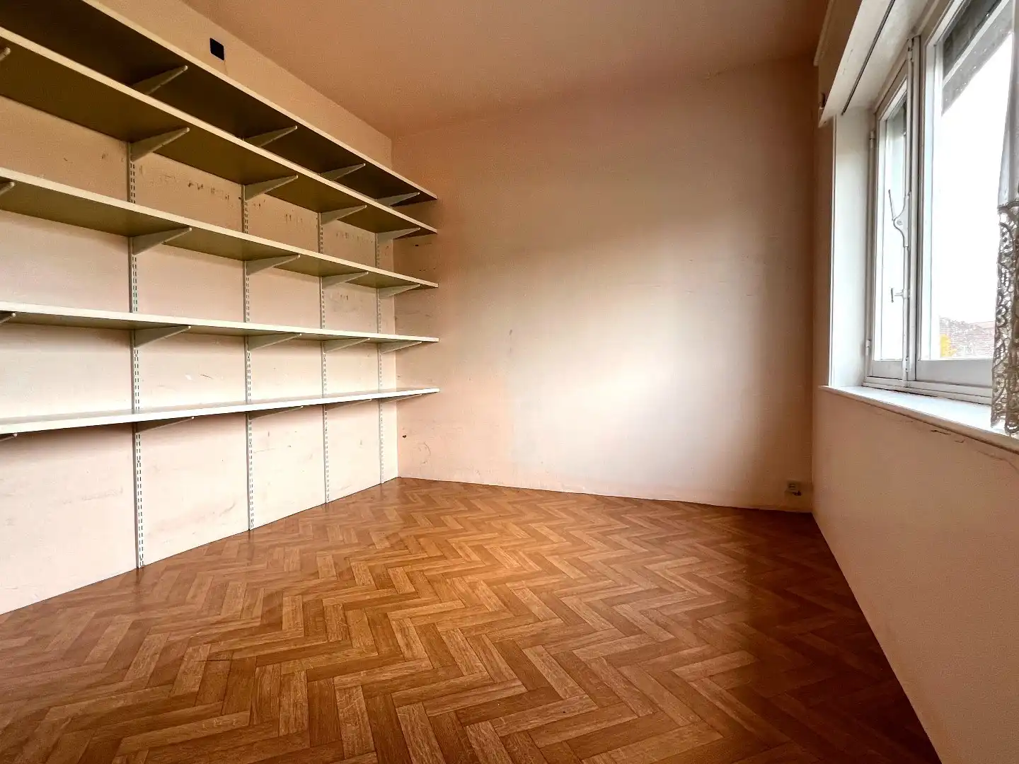 Ruime hoekwoning met handelsruimte en tal van mogelijkheden! foto 15