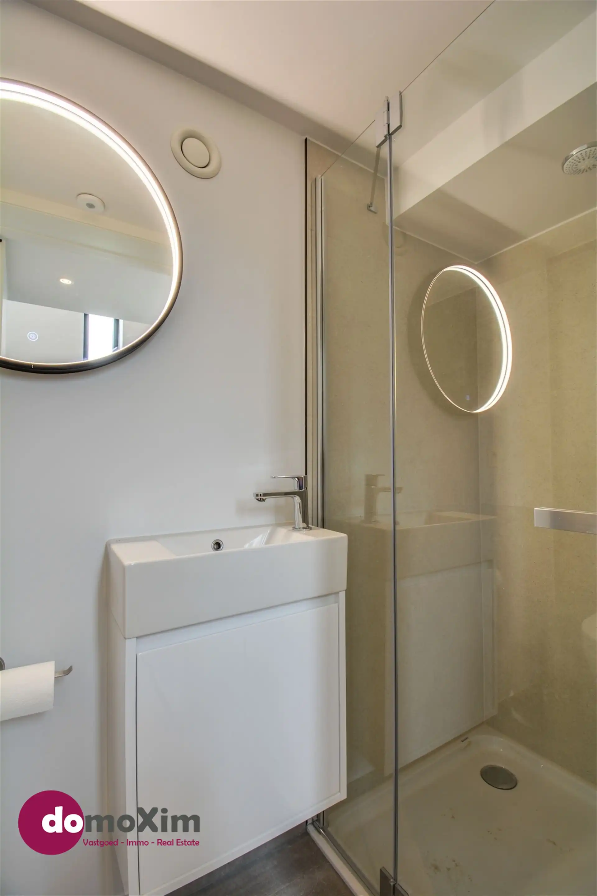 Ruime gerenoveerde woning met een prachtig uitzicht in Hombeek foto 13