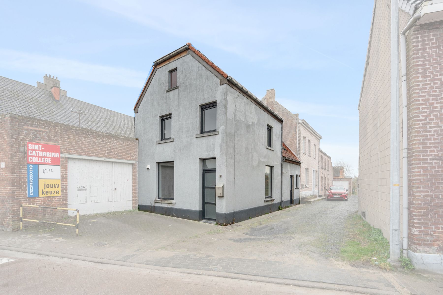 Instapklare, gerenoveerde woning met 3 slaapkamers foto 15