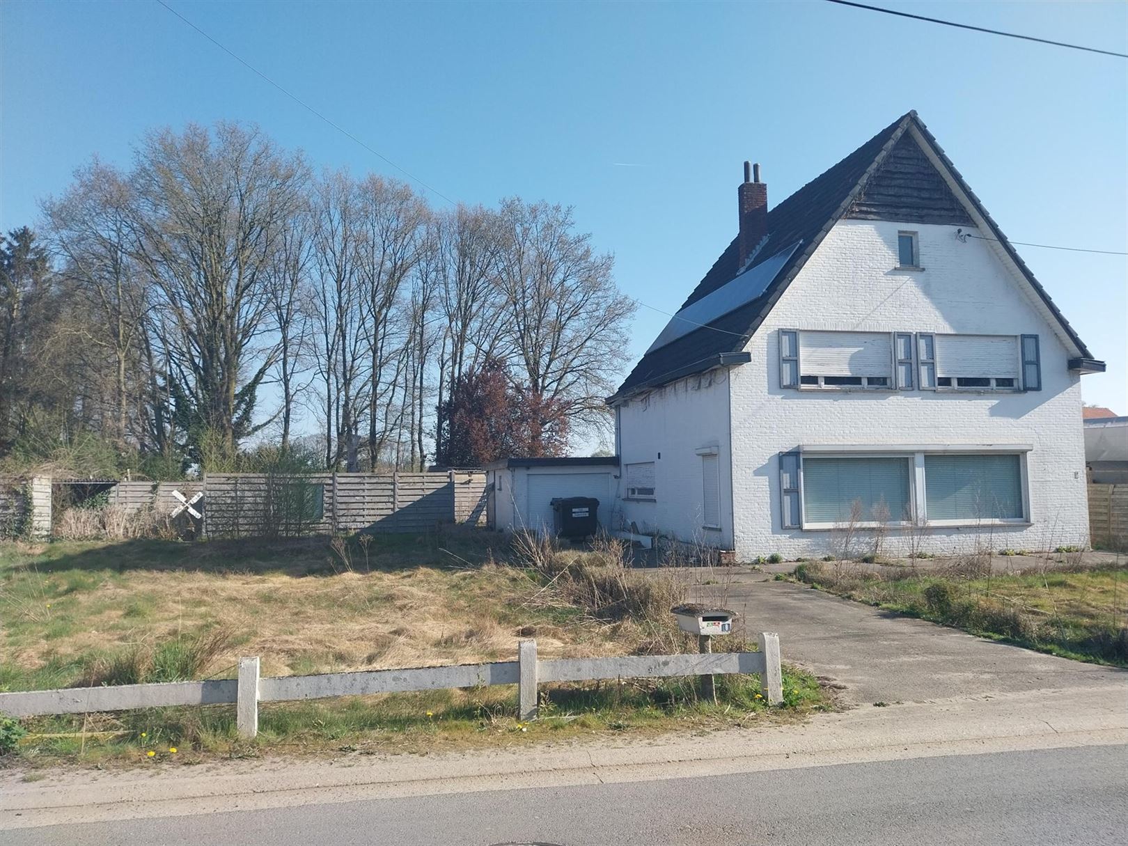 Projectgrond foto {{pictureIndex}}