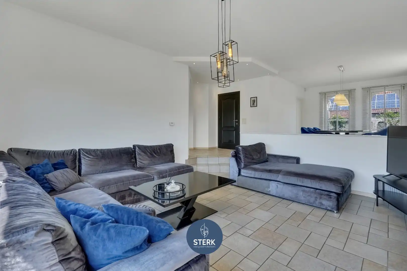 CHARMANTE VILLA (EPC LABEL B) MET ZWEMBAD OP EEN TOPLOCATIE TE LANAKEN ! foto 6