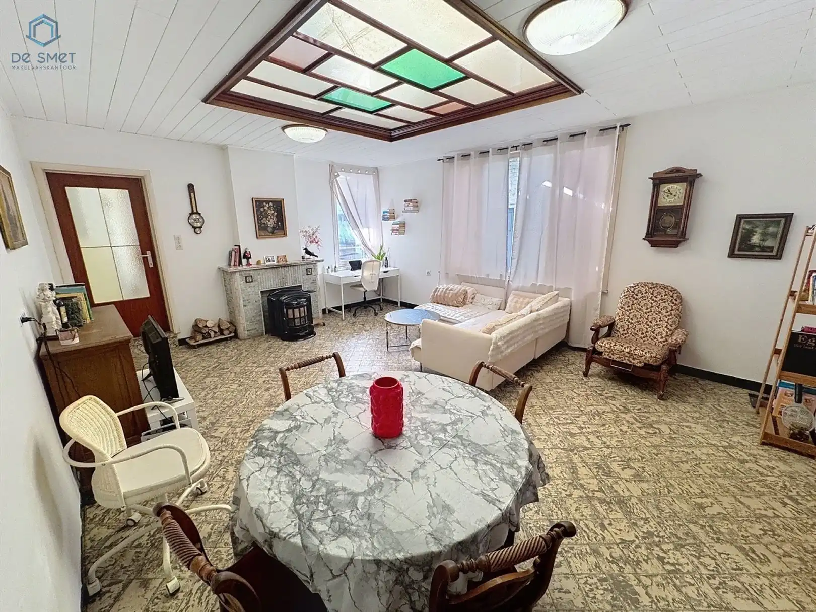 Hoofdfoto van de publicatie: Ruime woning met veel potentieel!