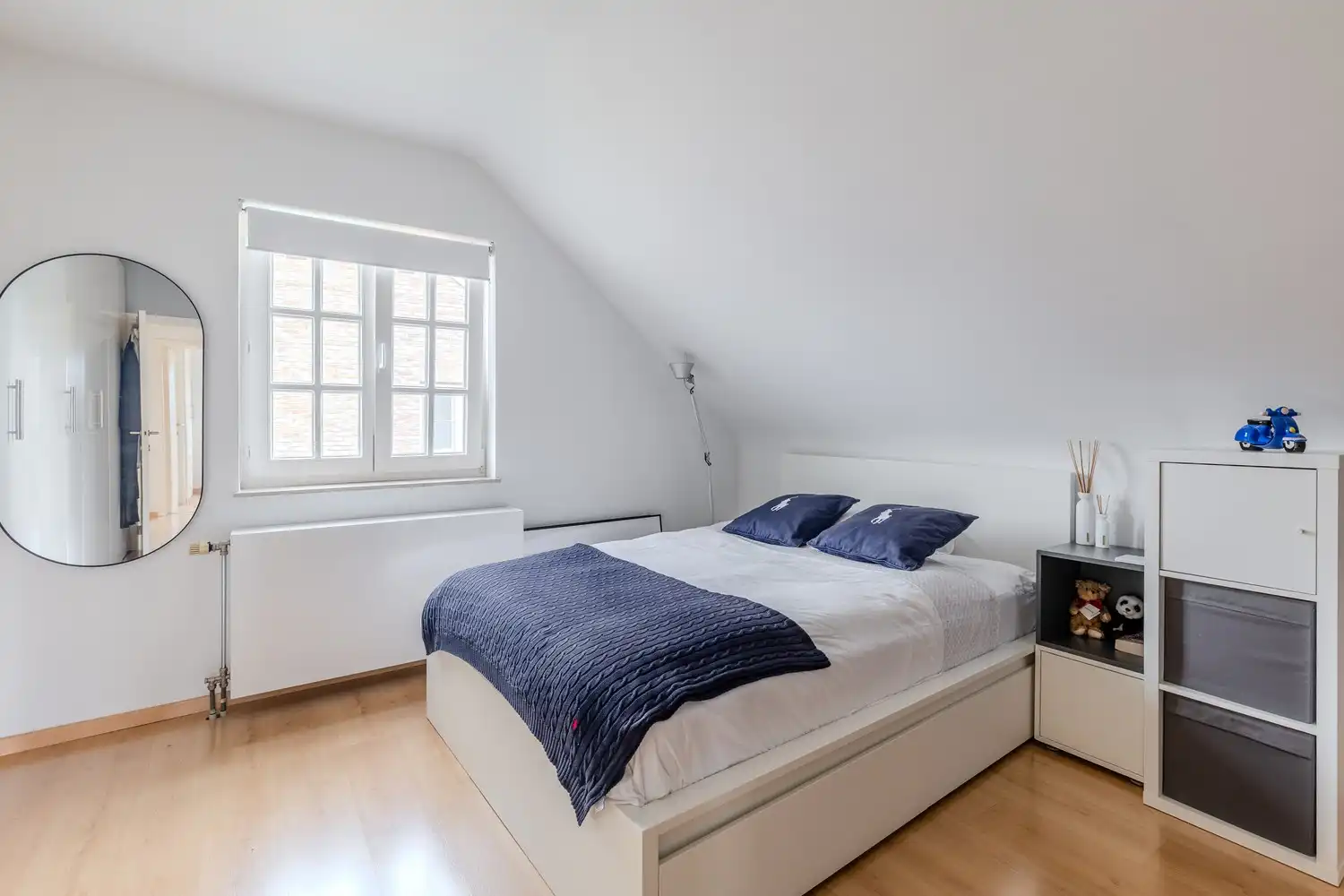 Verzorgde, instapklare woning met 3 slaapkamers én 2 badkamers in het gezellige Mopertingen, Bilzen-Hoeselt. foto 22