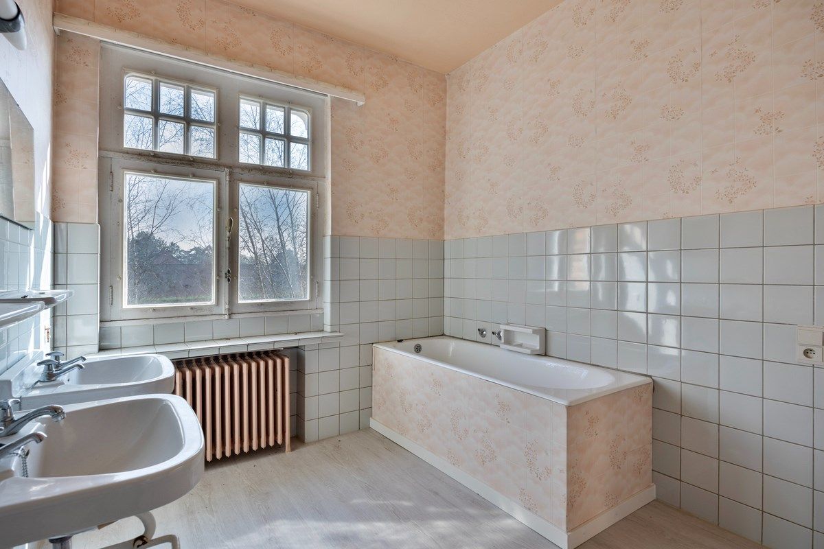 Te renoveren karaktervolle herenwoning op een prachtig perceel van 56 are. foto 20