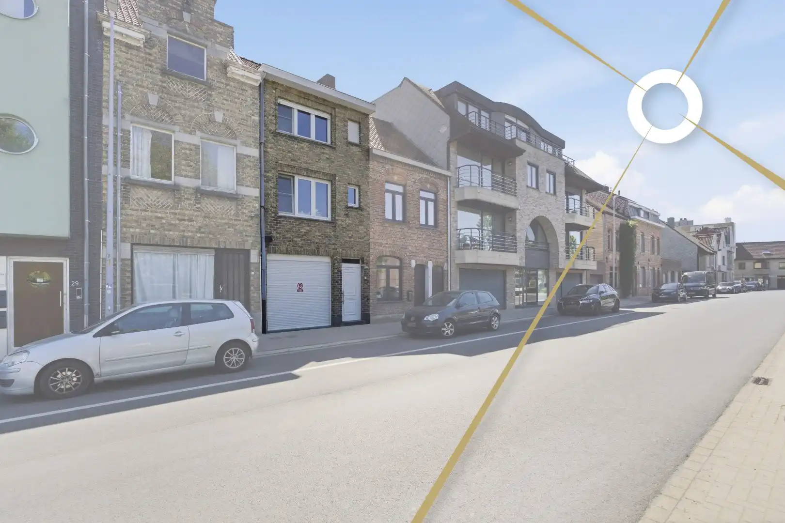 Hoofdfoto van de publicatie: Charmante Bel-etagewoning in het historische stadscentrum van Ieper