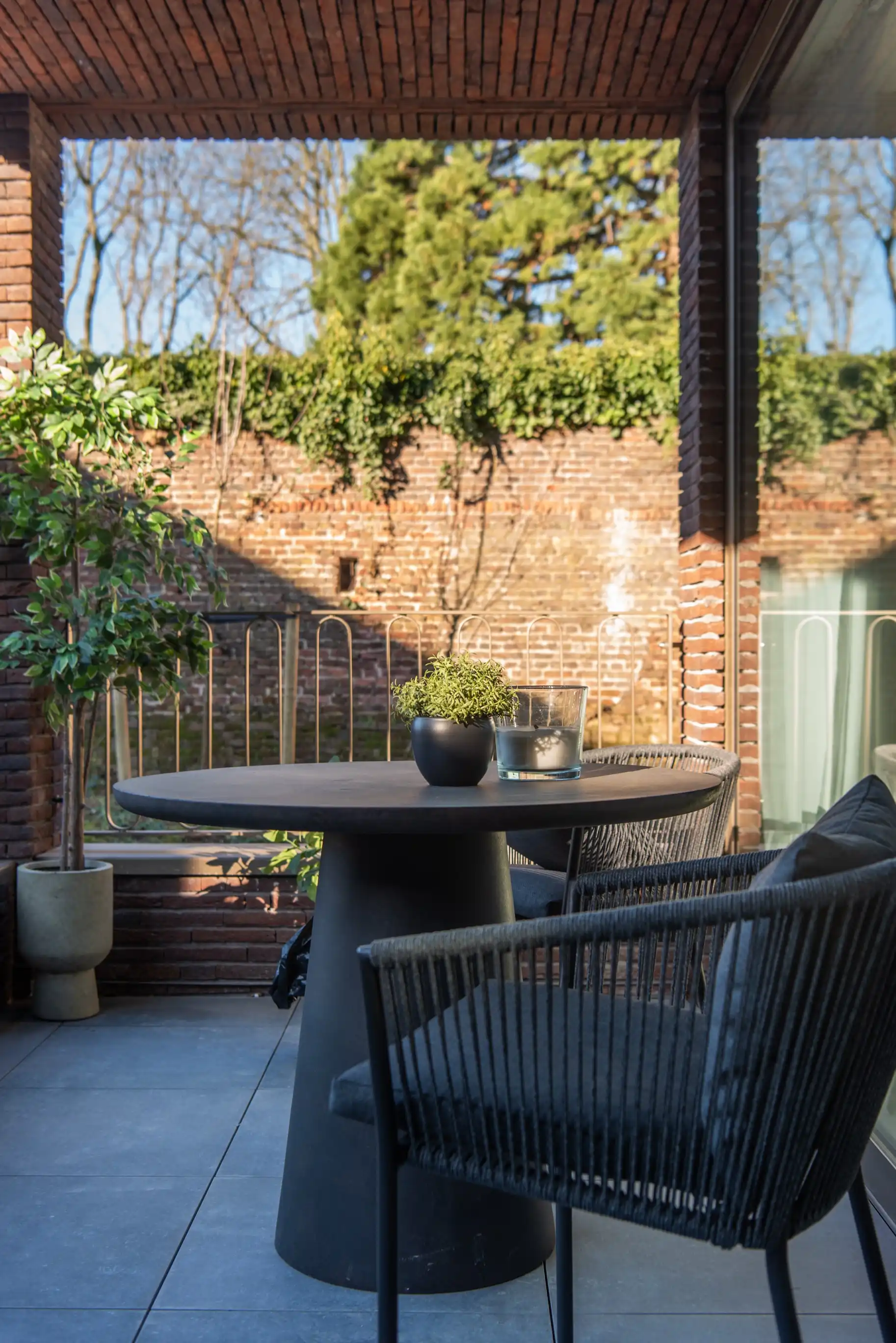 Nieuwbouwappartement met 2 slaapkamers in het charmante Oud-Rekem foto 13