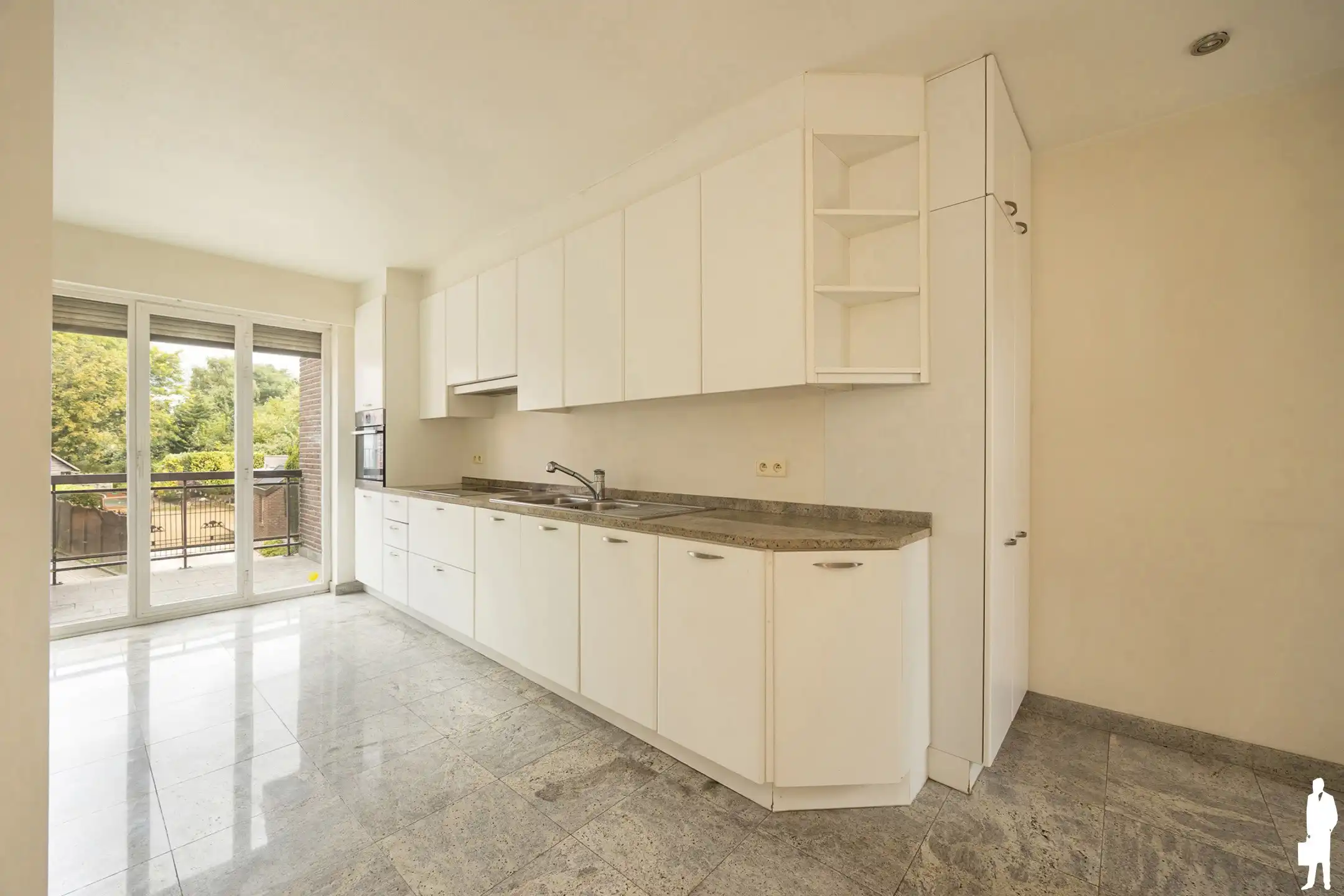 Duplex appartement met 2 terrassen en 2 staanplaatsen foto 7