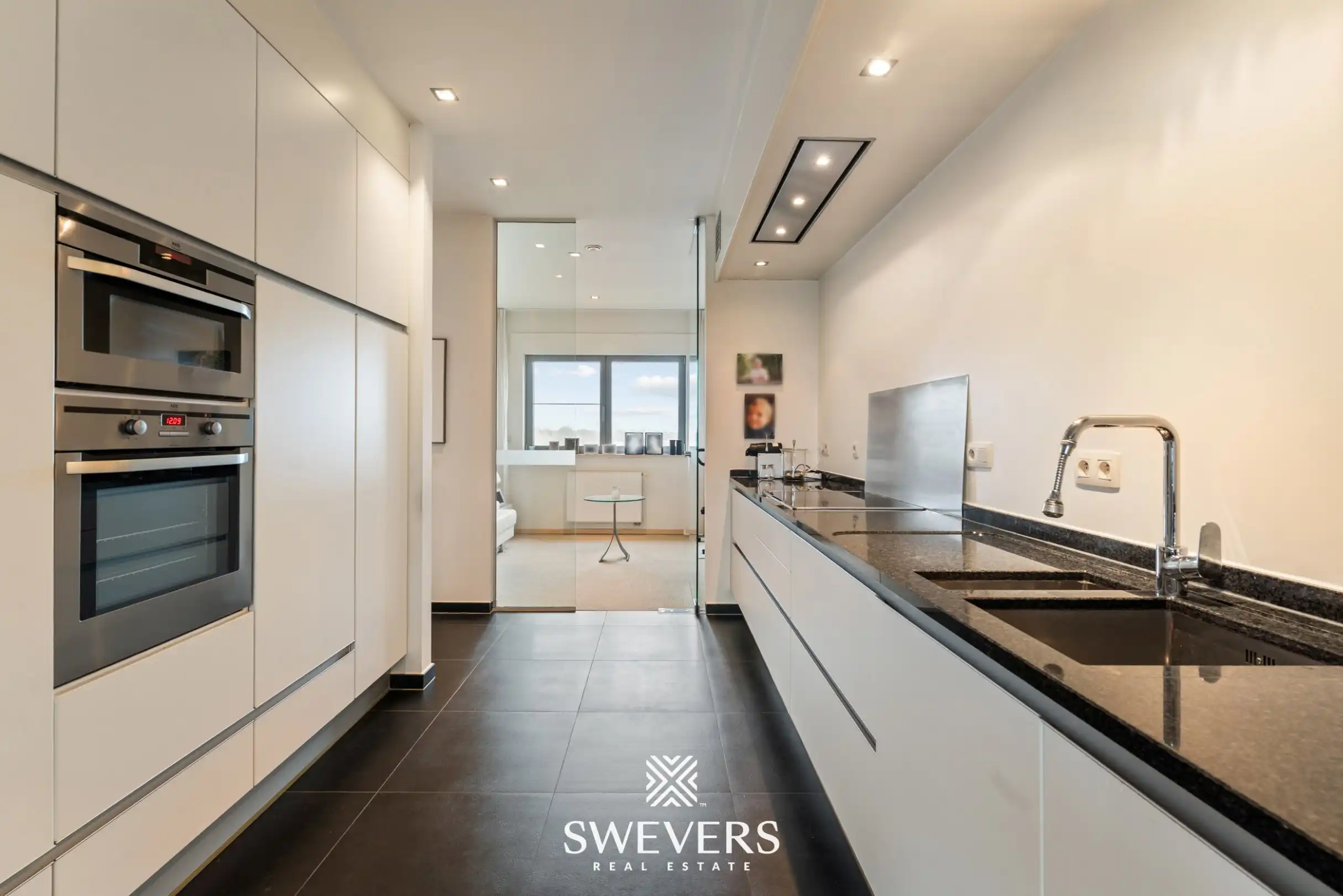 Zeer ruim appartement met zonrijk terras en dubbele garage te Hollandsveld foto 12