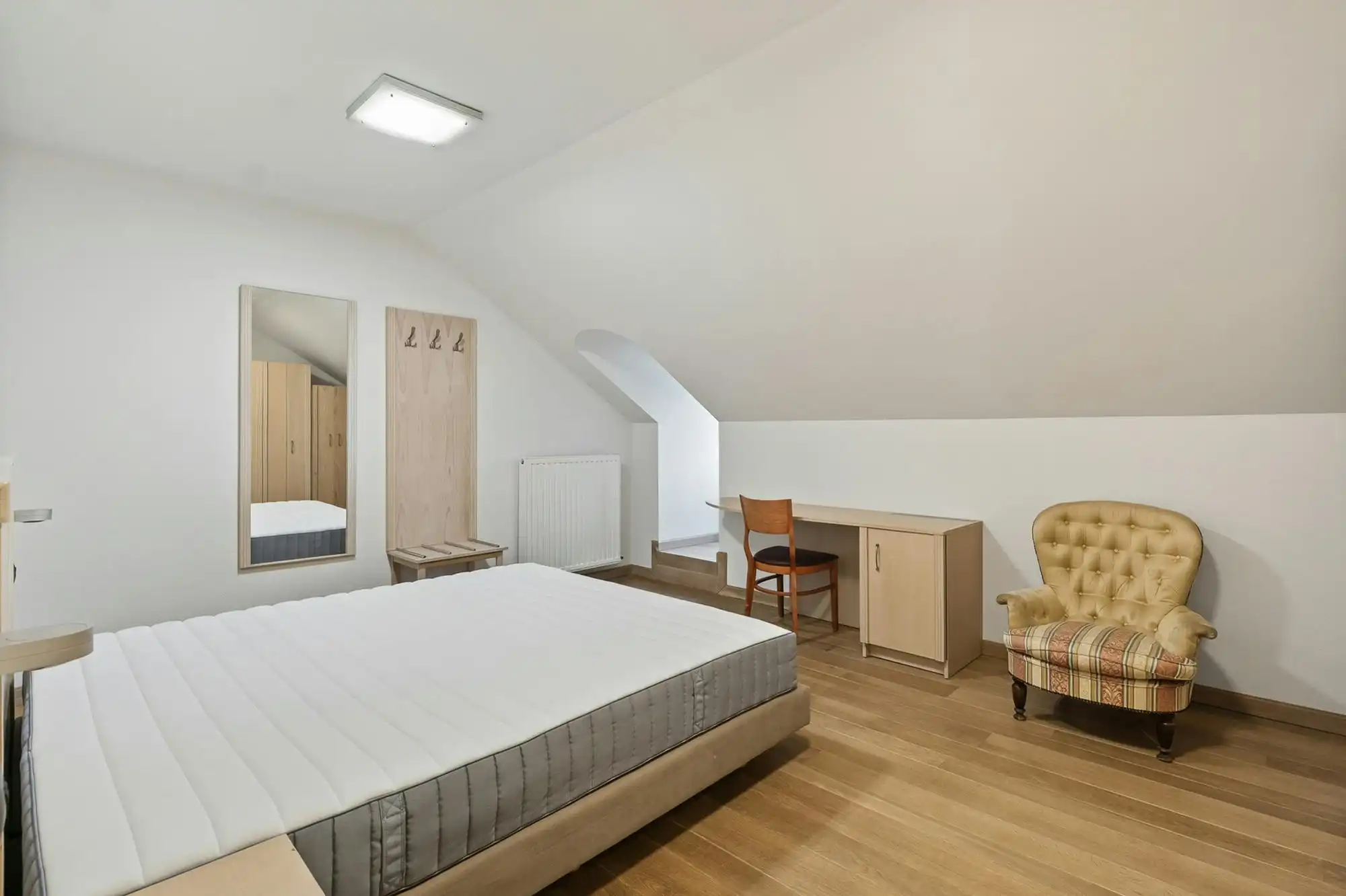 residentieel gelegen villa op 3490 m² te koop in Lichtaart foto 17