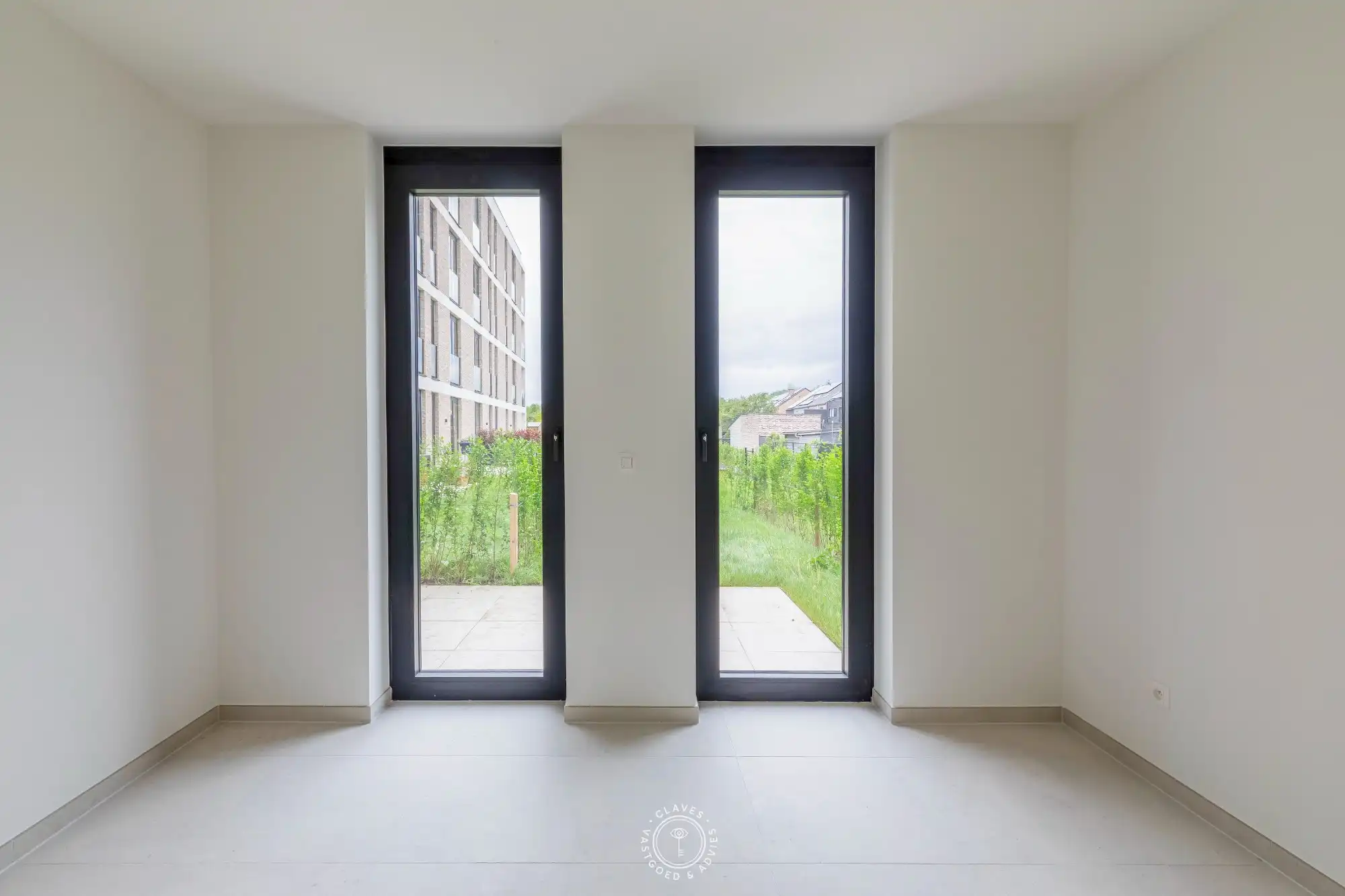 Prachtig gelijkvloers appartement met tuin foto 9