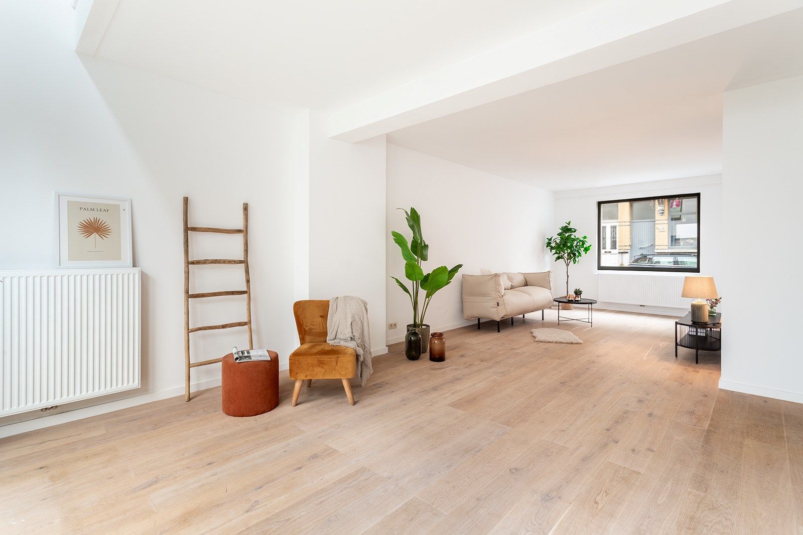  Lichtrijke totaalrenovatie met tuin en drie slaapkamers   foto 3