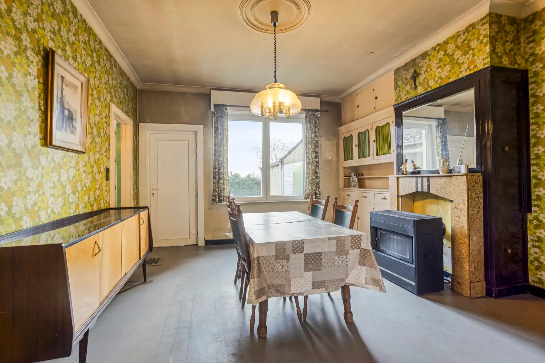 Te renoveren Charmewoning op centrale ligging foto 6