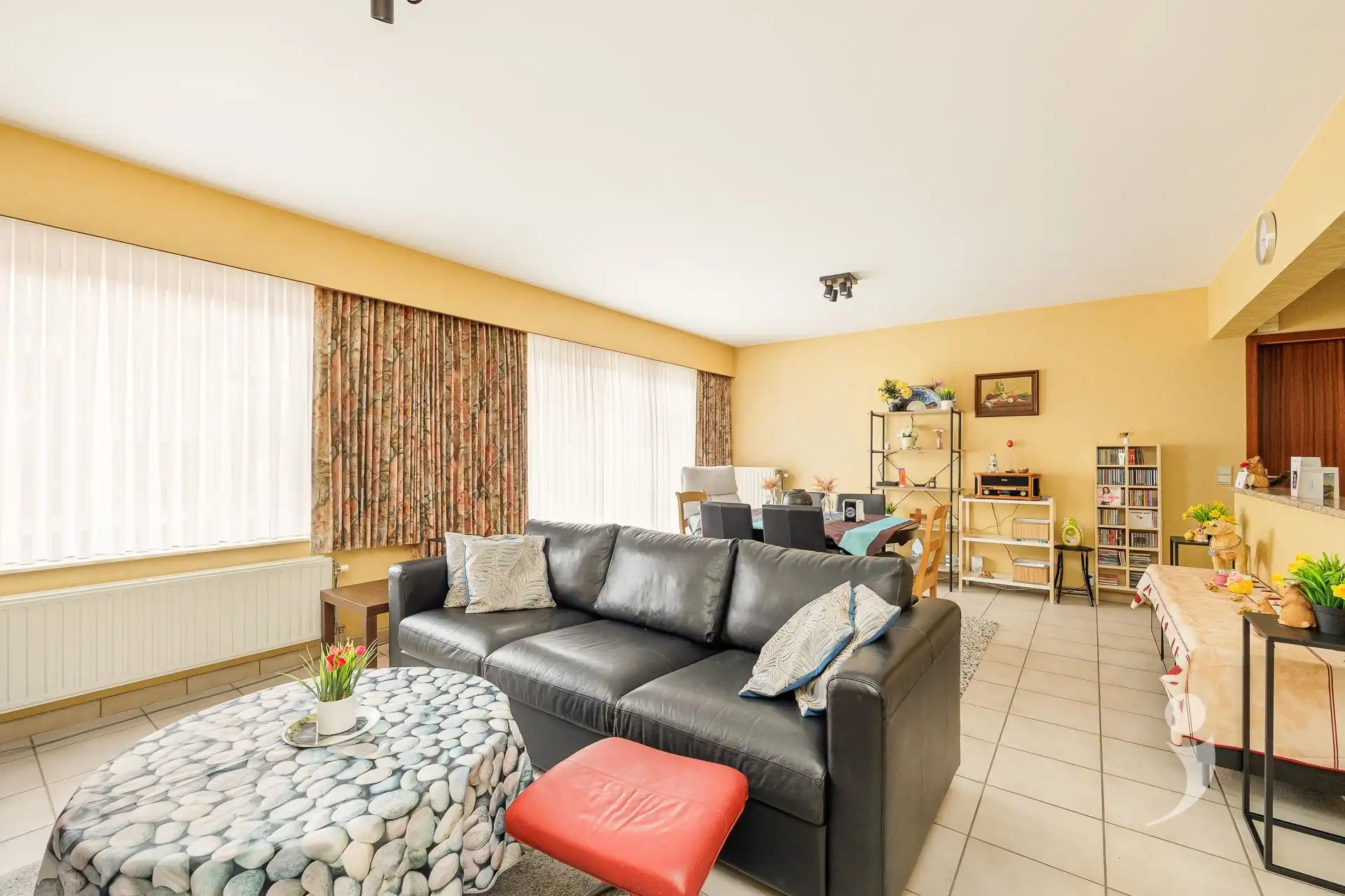 Appartement met 2 ruime slaapkamers en garagebox foto 5