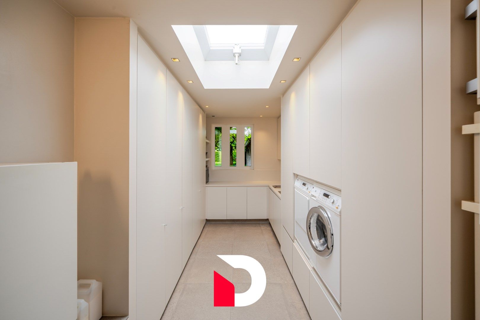 Schitterende woning (met praktijkmogelijkheid) op ideale uitvalsbasis te Sint-Andries foto 12