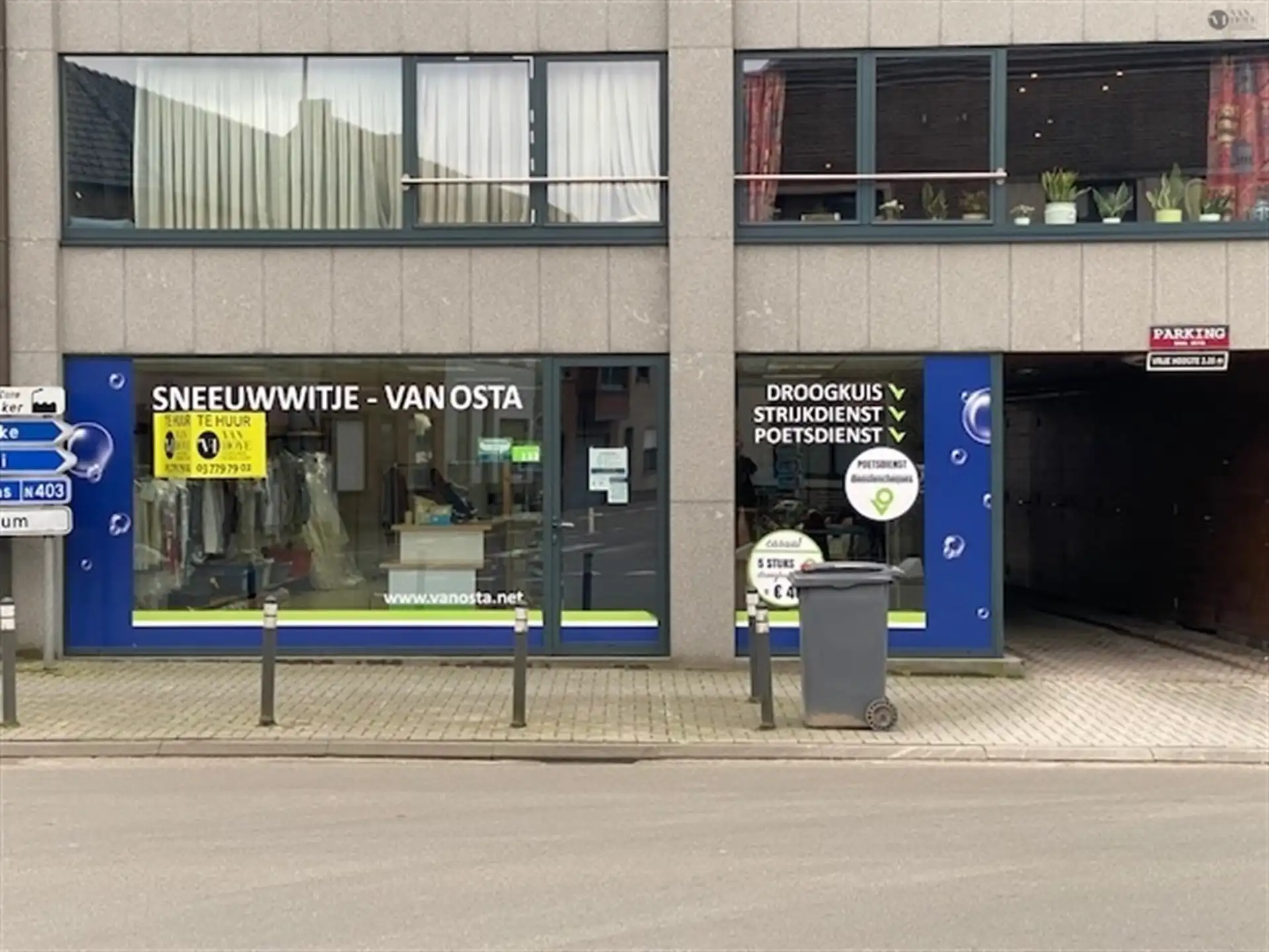 Commerciële ruimte te huur Dorpsstraat 133 - 9190 STEKENE