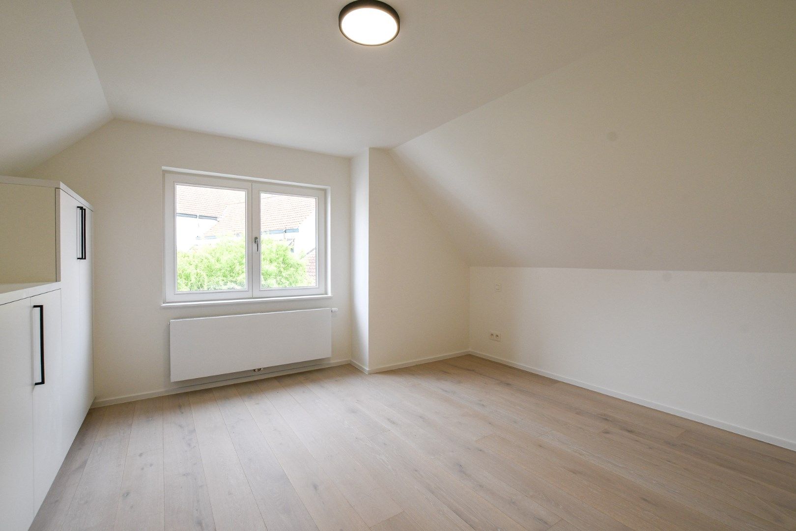 Prachtige gerenoveerde villa in het hart van Lissewege – wonen in stijl en comfort! foto 23