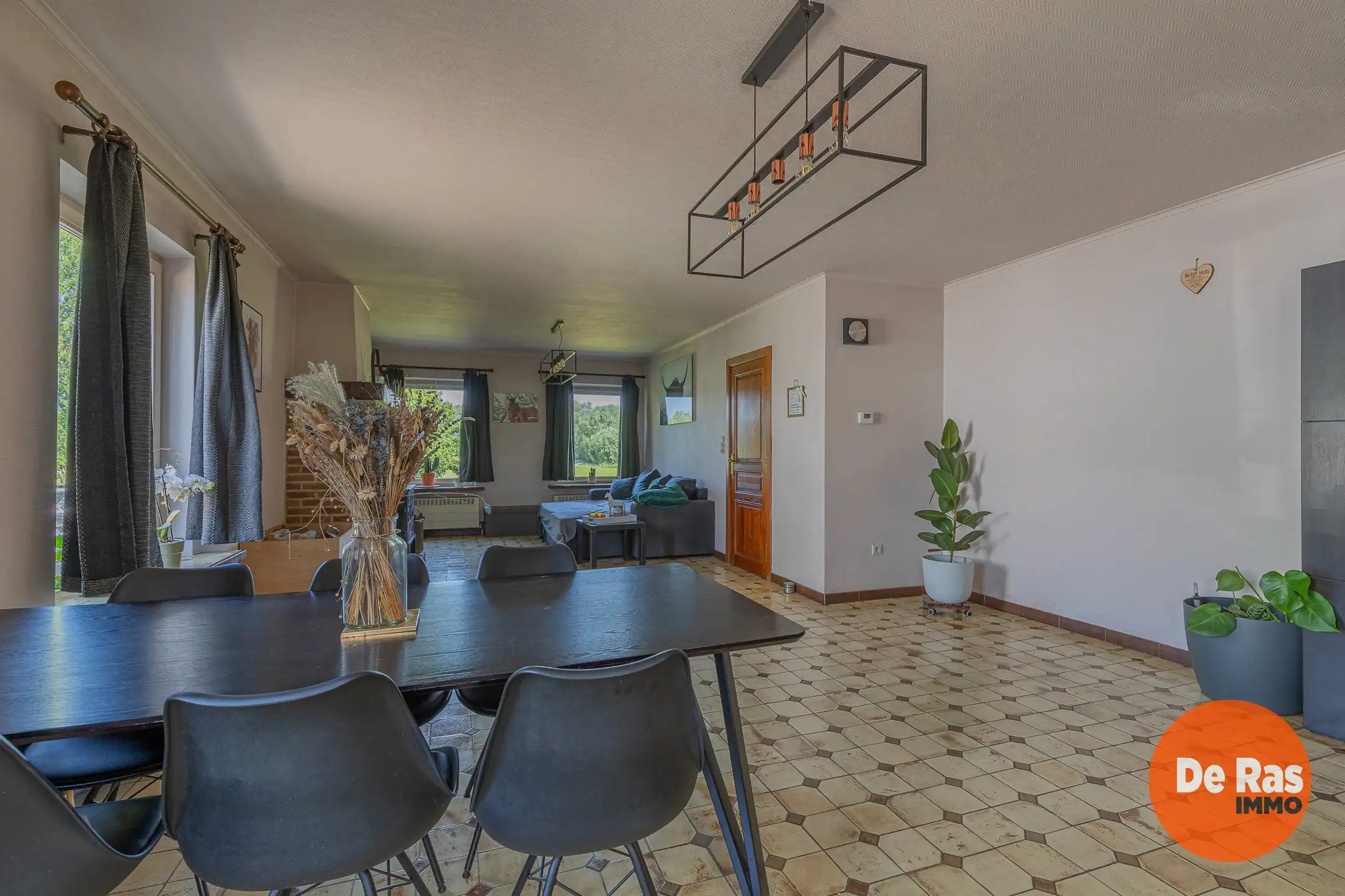 LEBBEKE - Charmante woning met paardenaccommodatie. foto 6