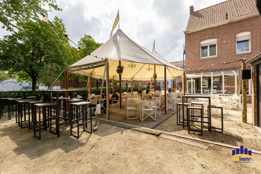 Instapklaar eetcafé met groot terras over te nemen in Deerlijk foto 14