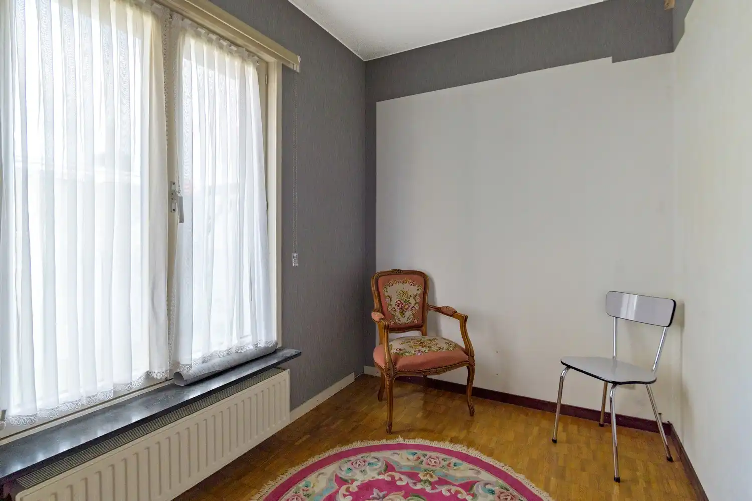 Instapklare woning met 2 slpkrs en ruime tuin te Beerzel foto 6