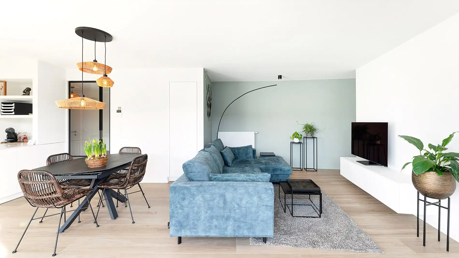 Penthouse met zongericht terras in Residentie Meerzicht foto 4