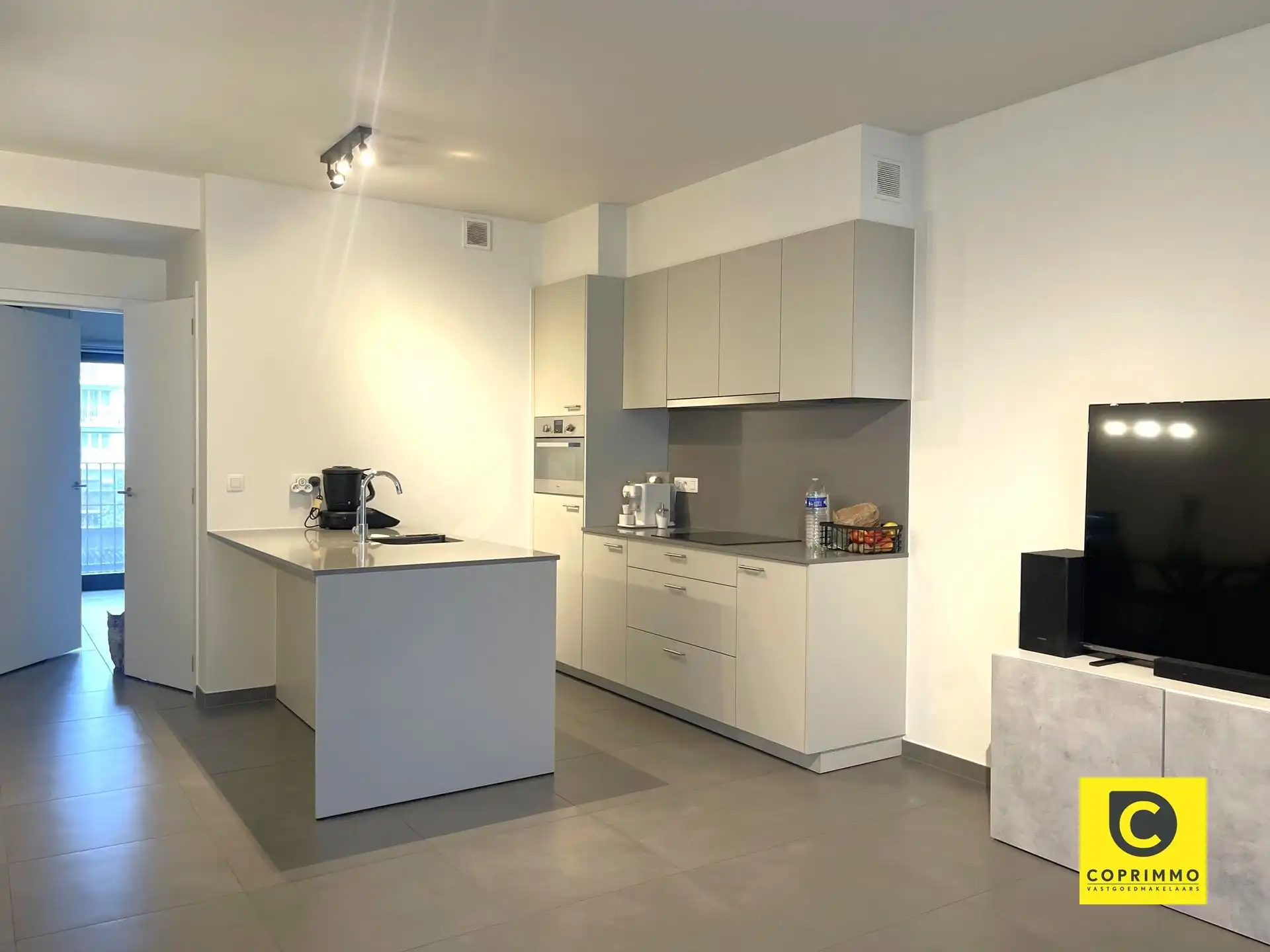 Modern 2 slp appartement in de residentiële  Harmoniewijk ! foto 2