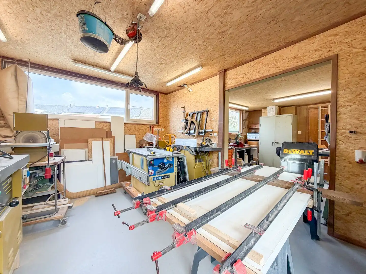 Prachtige gezinswoning met mooie tuin en bijgebouw, instapklaar afgewerkt, Torhout. foto 32